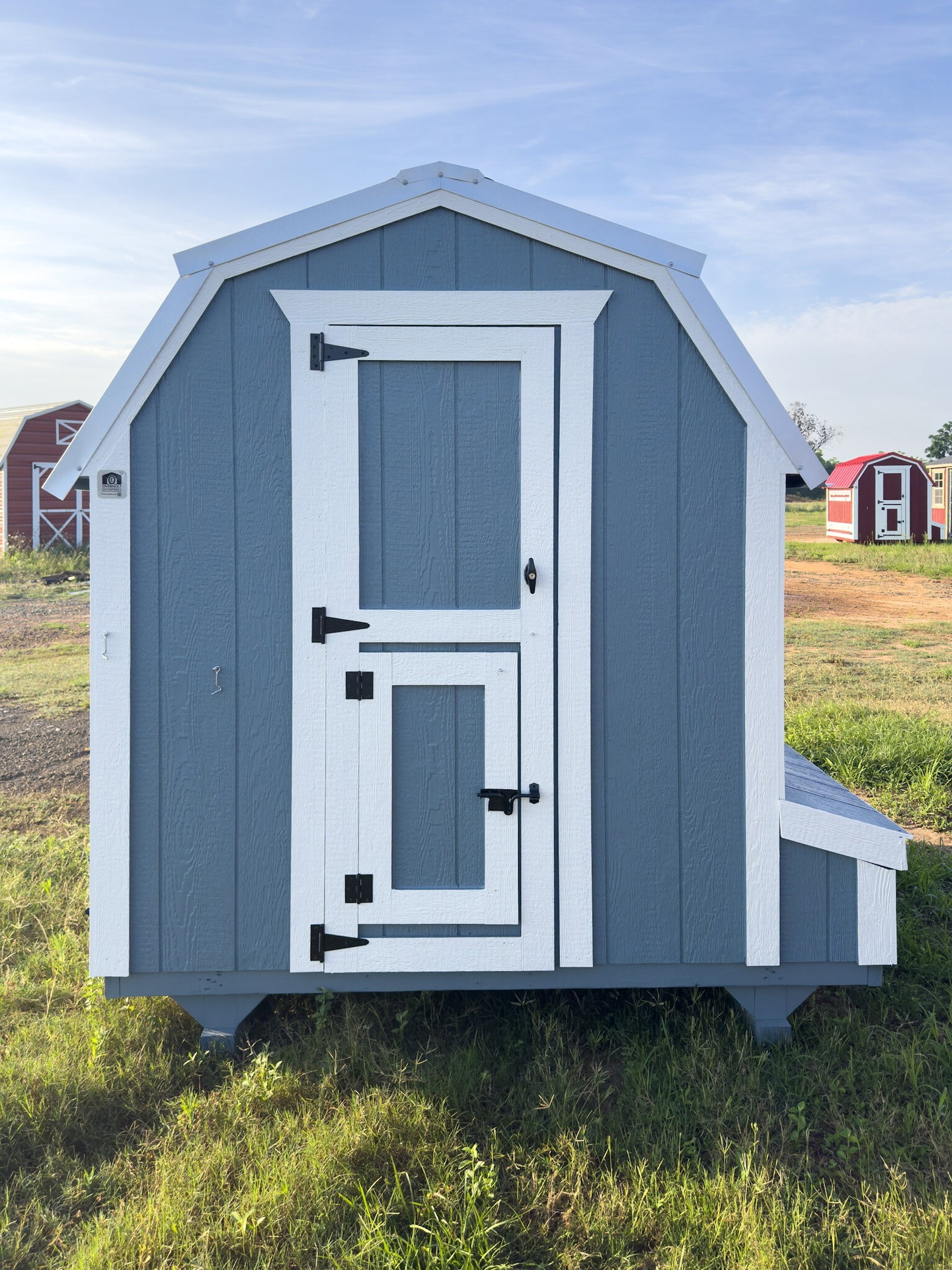 6x6 Barn Style Chicken Coop serial BSCC-8744-0606-100425