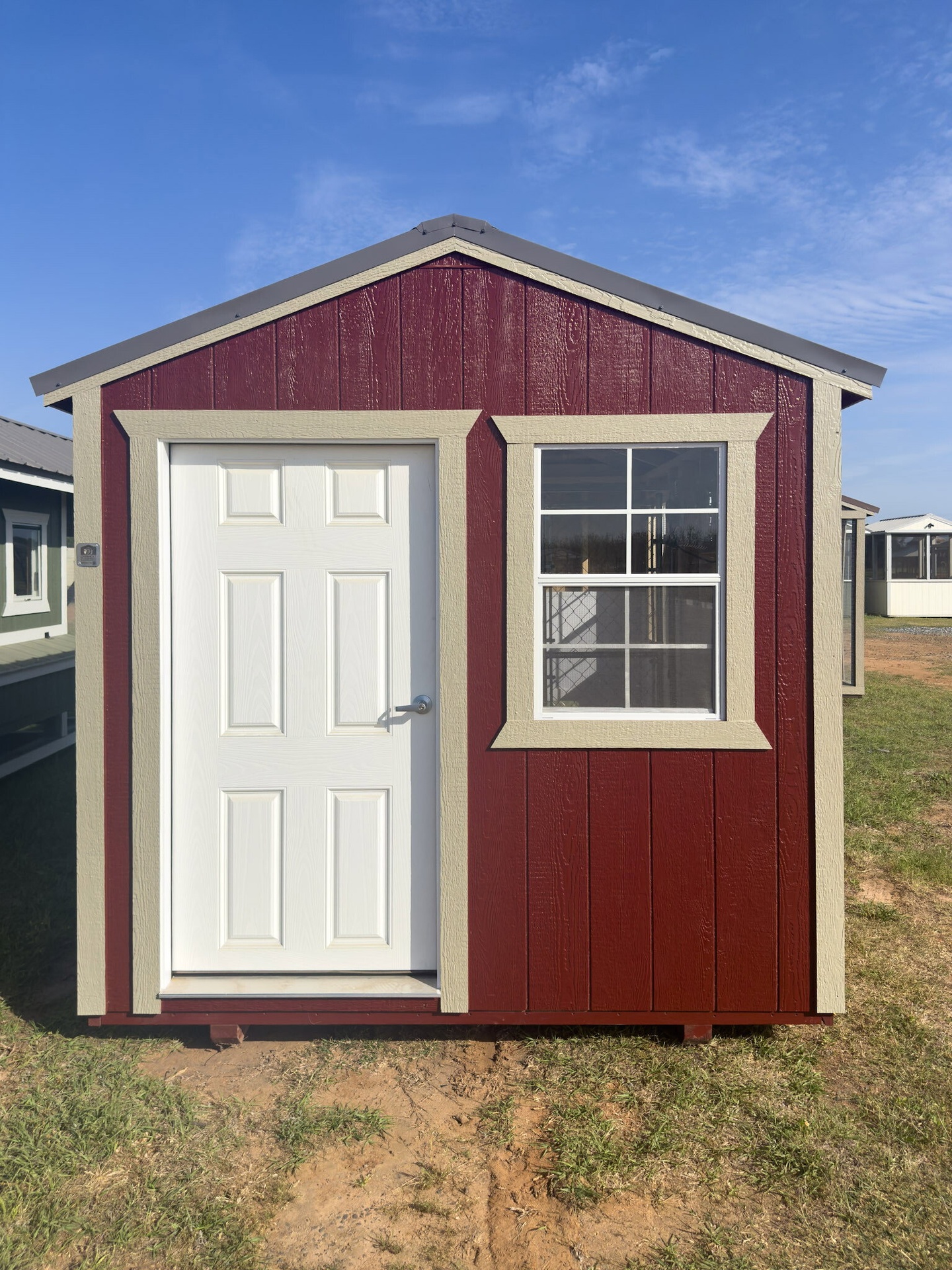 8x16 Double Deluxe Dog Kennel serial DDDK-9187-0816-061025