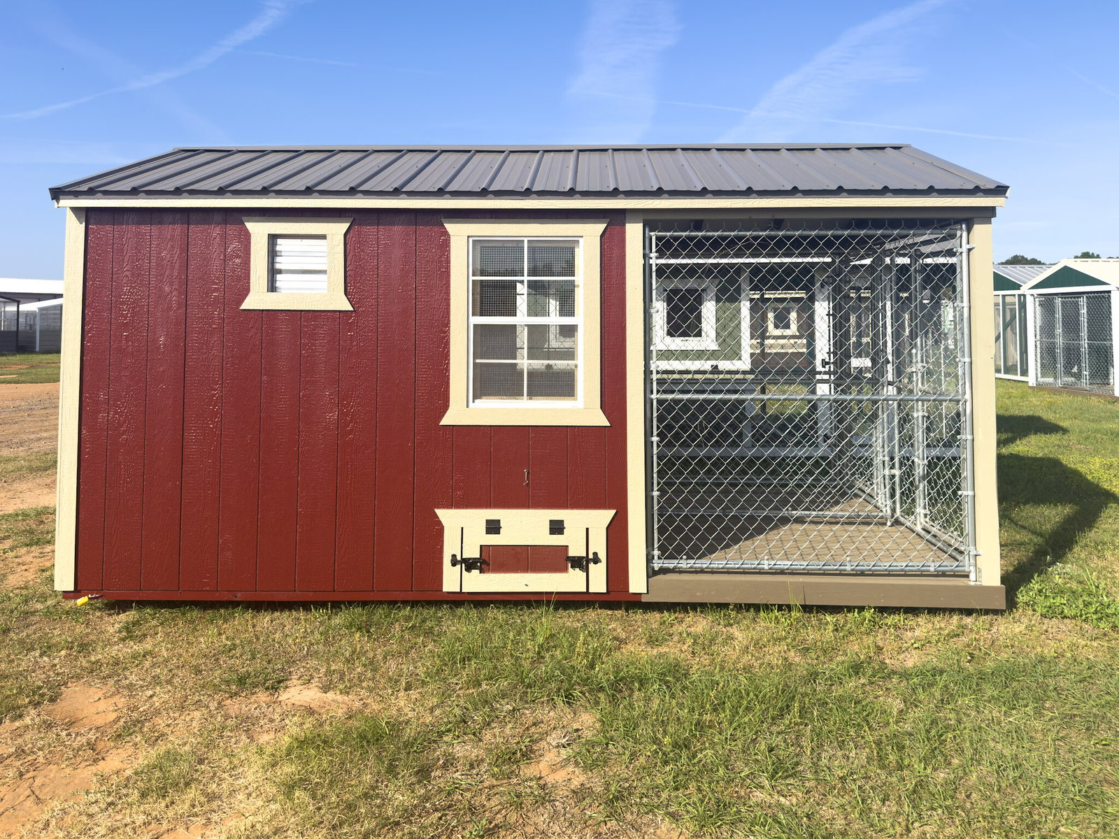 8x16 Double Deluxe Dog Kennel serial DDDK-9187-0816-061025