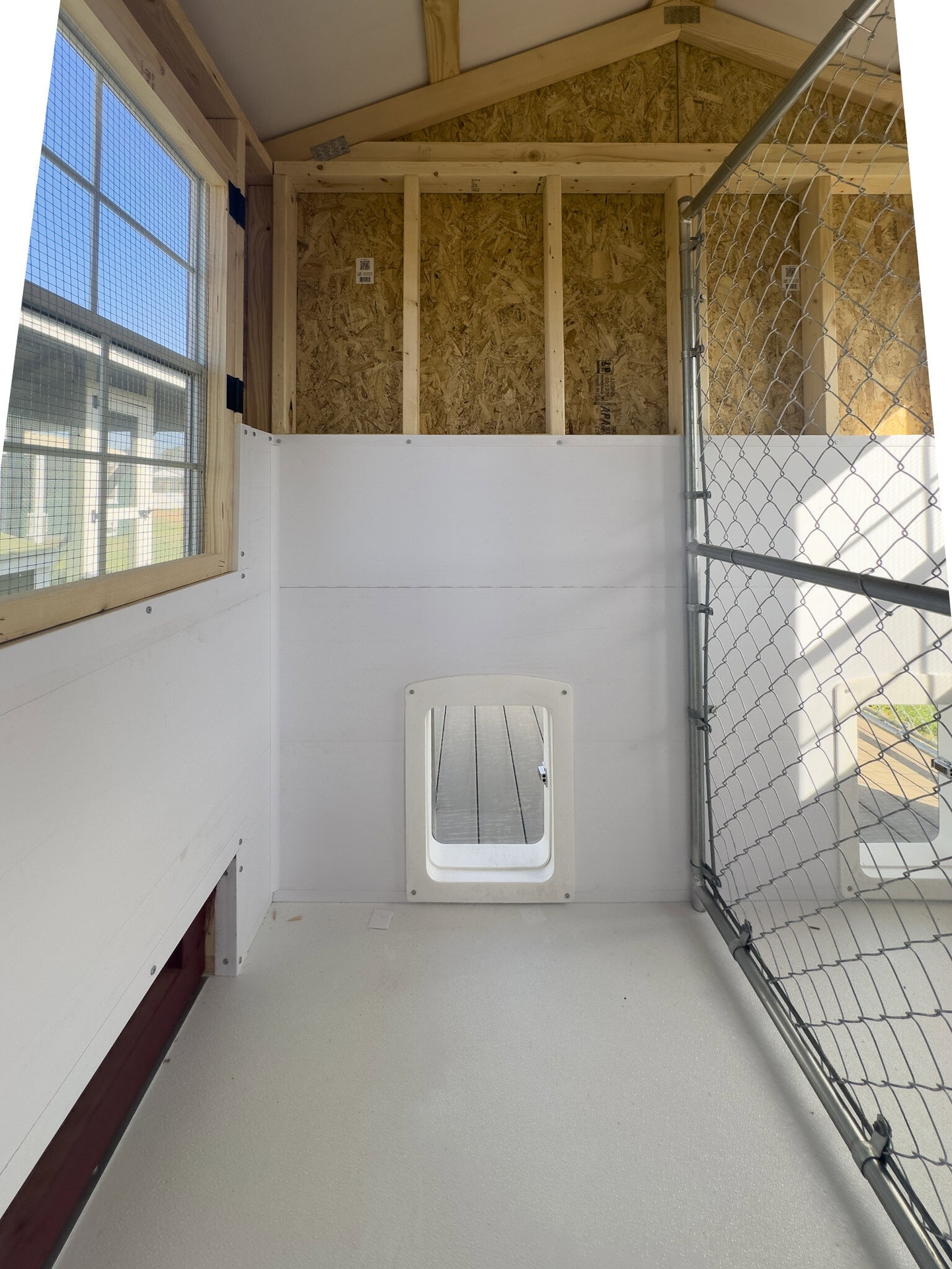 8x16 Double Deluxe Dog Kennel serial DDDK-9187-0816-061025