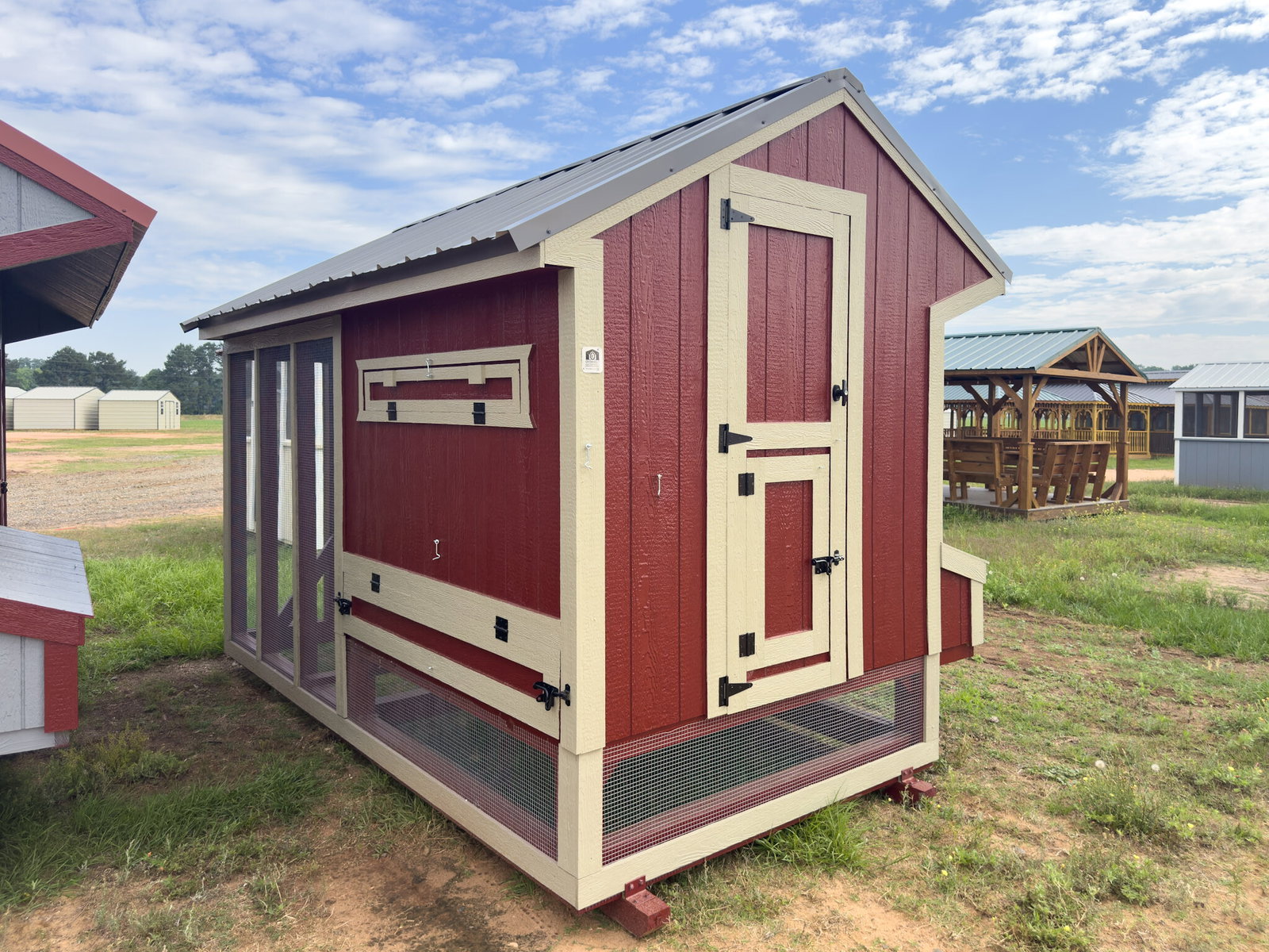 6x12 Cottage Style Chicken Coop & Run serial CSCR-8757-0612-100425
