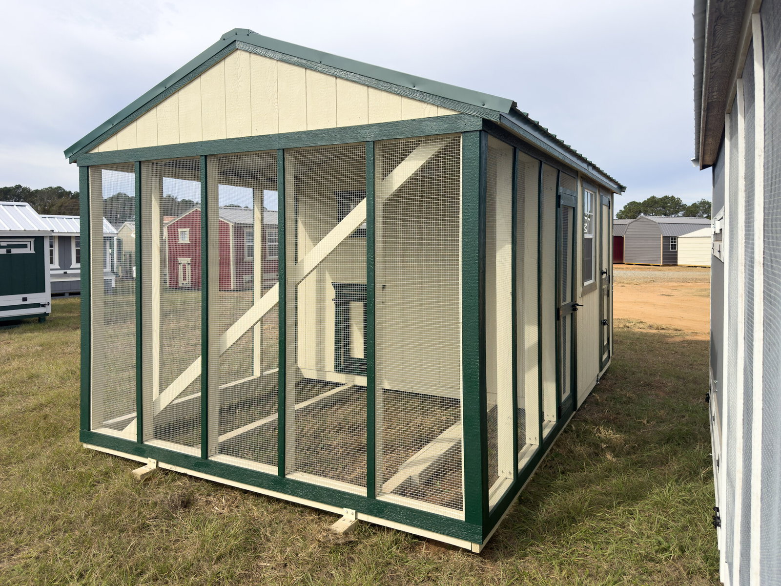 10x16 Deluxe Style Chicken Coop serial DCR-9066-1016-060825