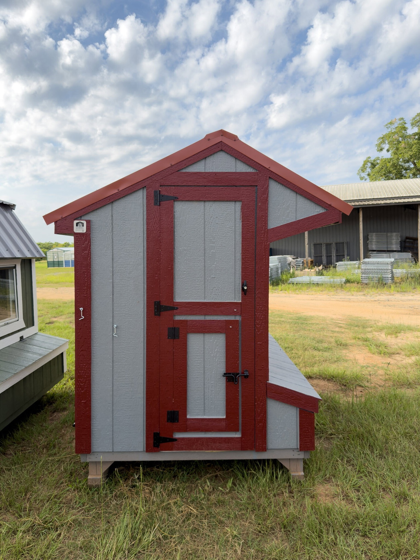 5x8 Cottage Style Chicken Coop serial CSCC-9545-0508-080426