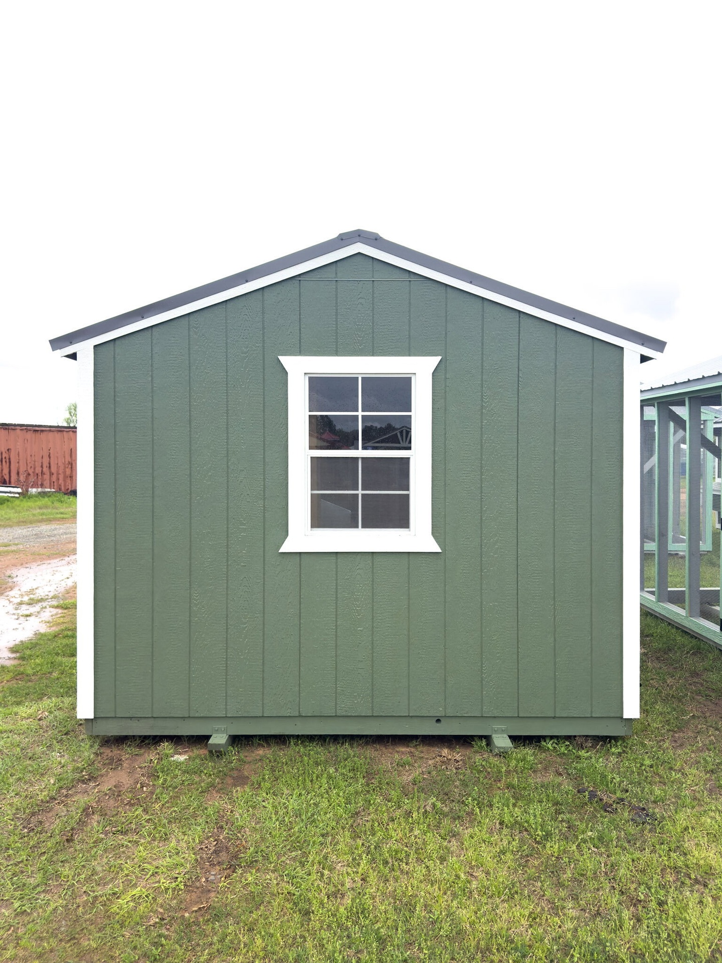 10x16 Deluxe Style Chicken Coop serial DCR-9137-1016-080925