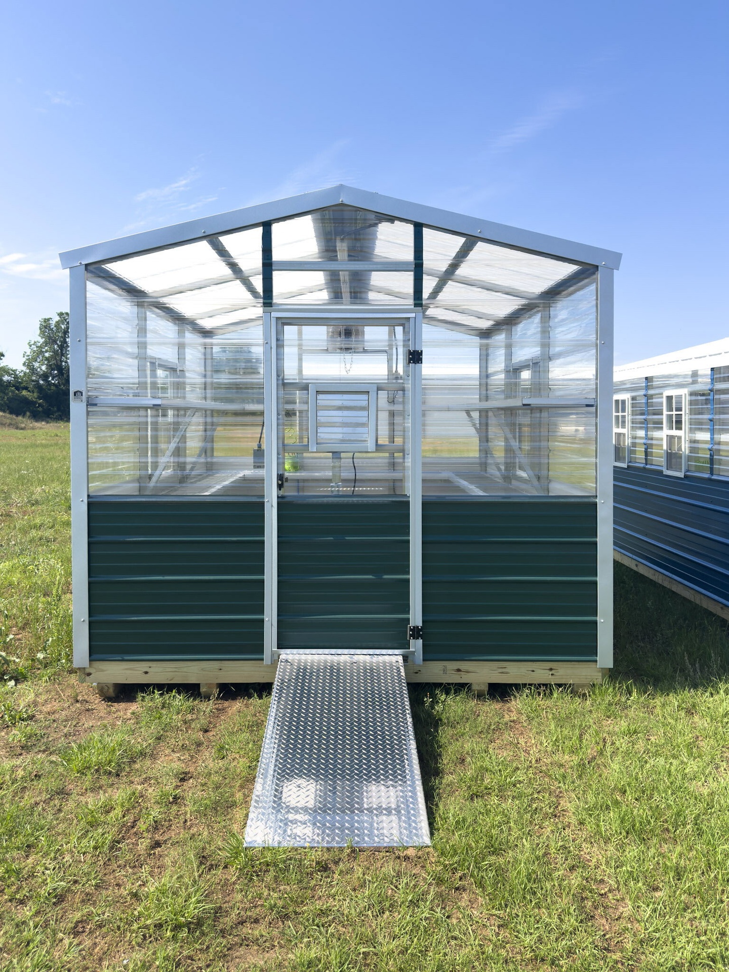 10x12 Greenhouse Deluxe serial DSGR-9386-1012-080126
