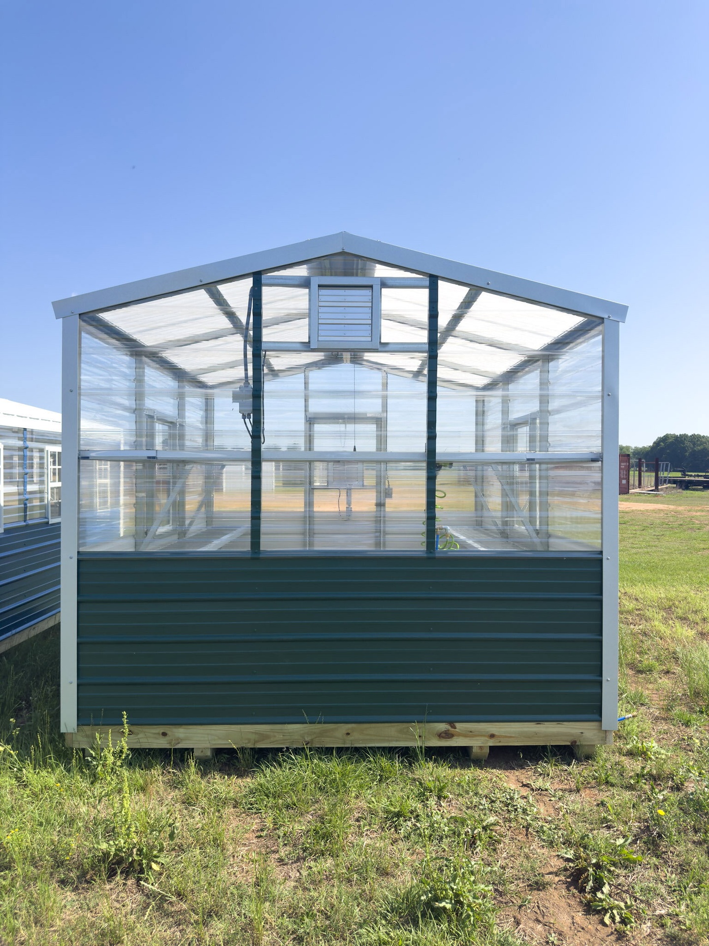 10x12 Greenhouse Deluxe serial DSGR-9386-1012-080126
