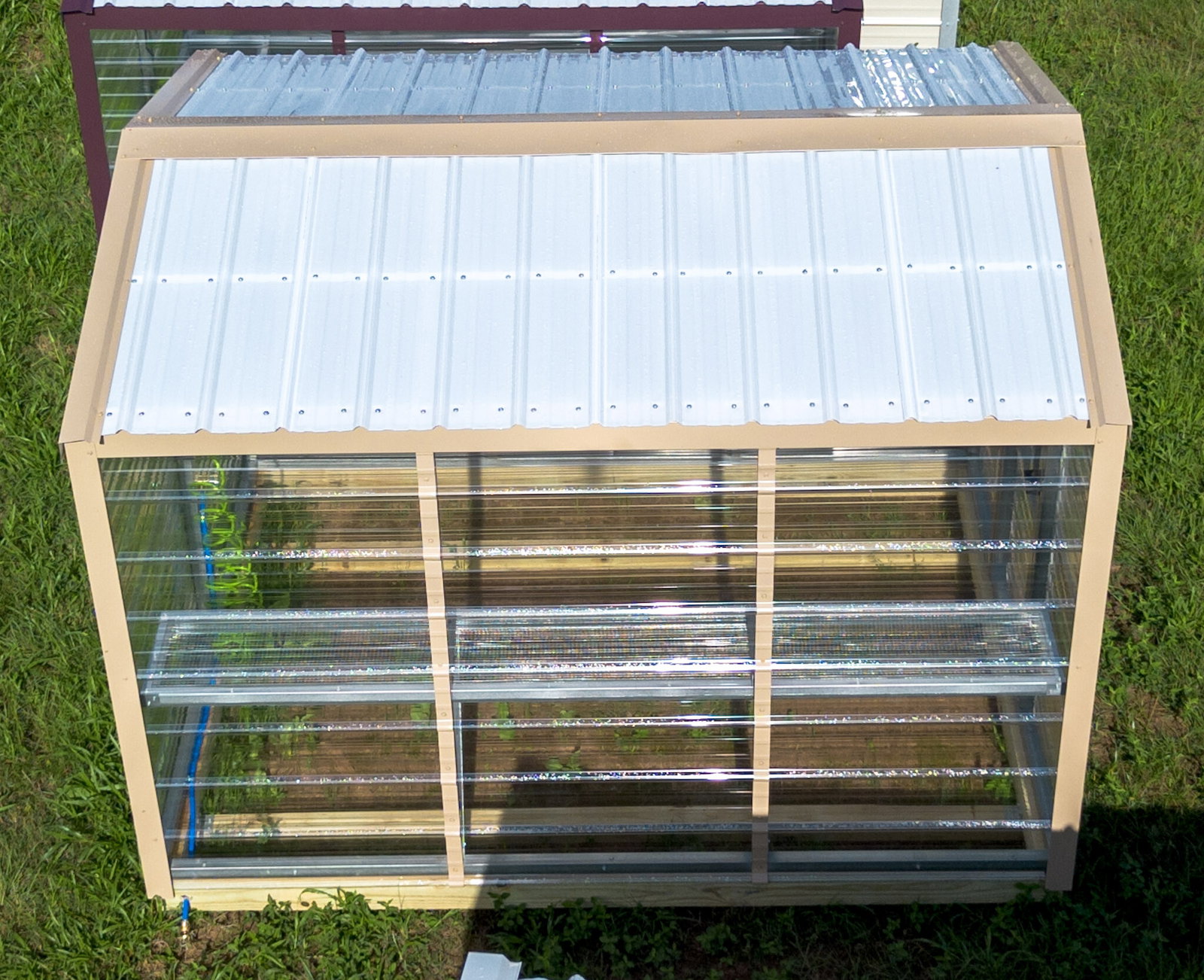 8x10 Greenhouse serial AFSG-8974-0810-020725