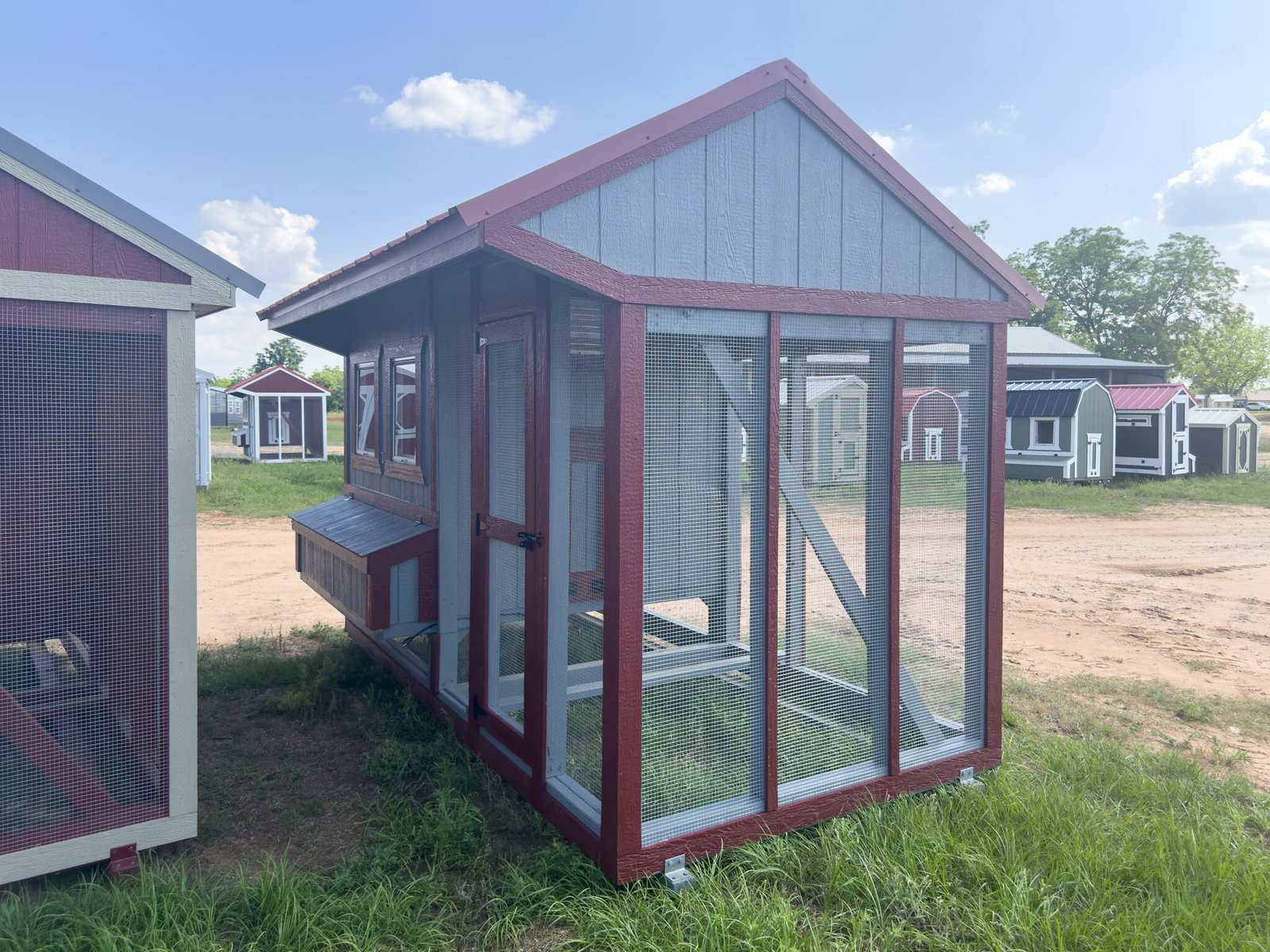6x12 Cottage Style Chicken Coop & Run serial CSCR-8768-0612-140425