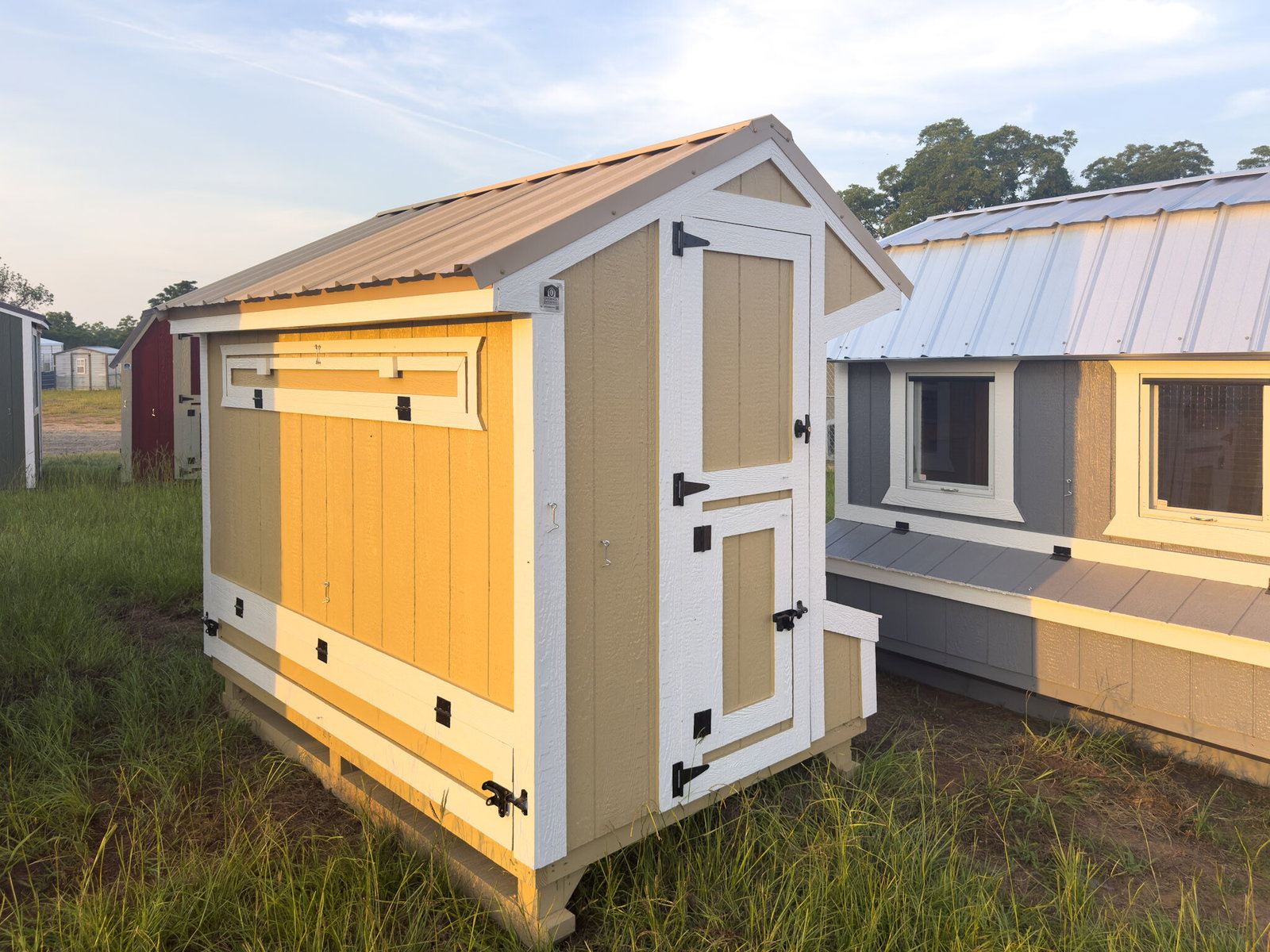 5x8 Cottage Style Chicken Coop serial CSCC-8817-0508-090525