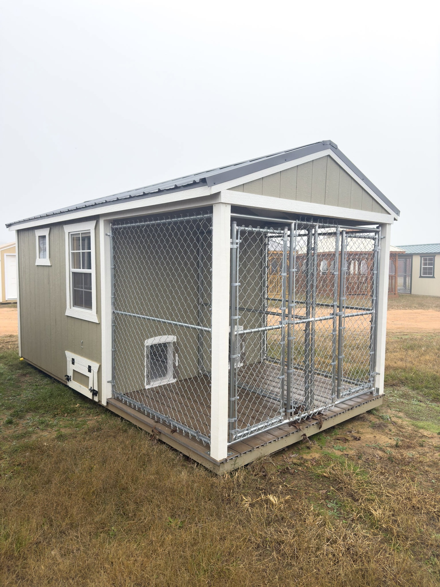 8x16 Double Deluxe Dog Kennel serial DDDK-8144-0816-210524