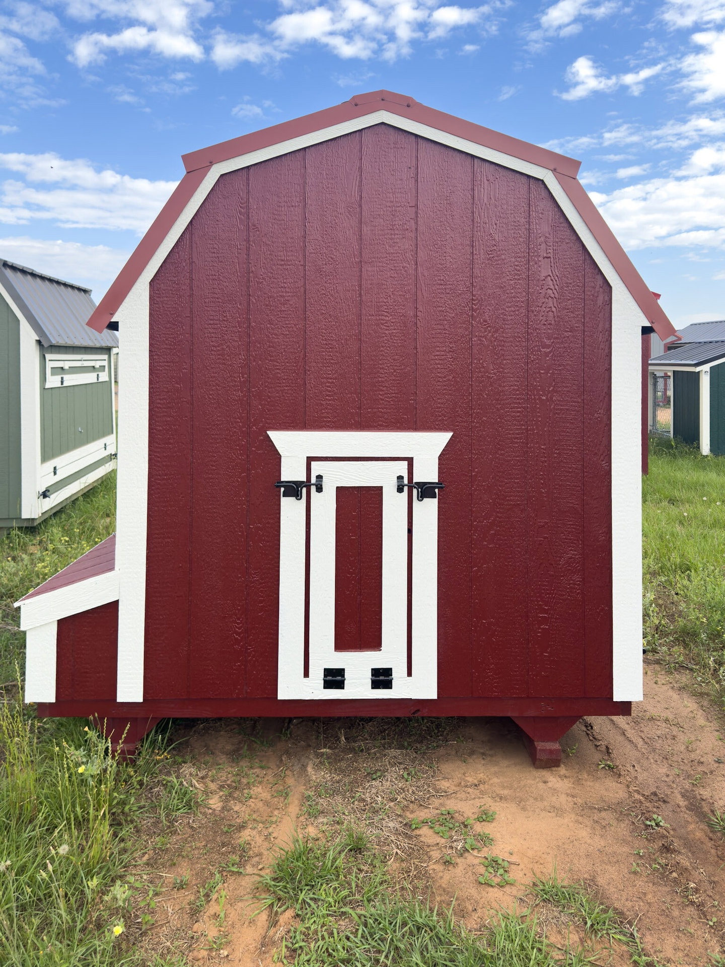 6x6 Barn Style Chicken Coop serial BSCC-8740-0606-100425
