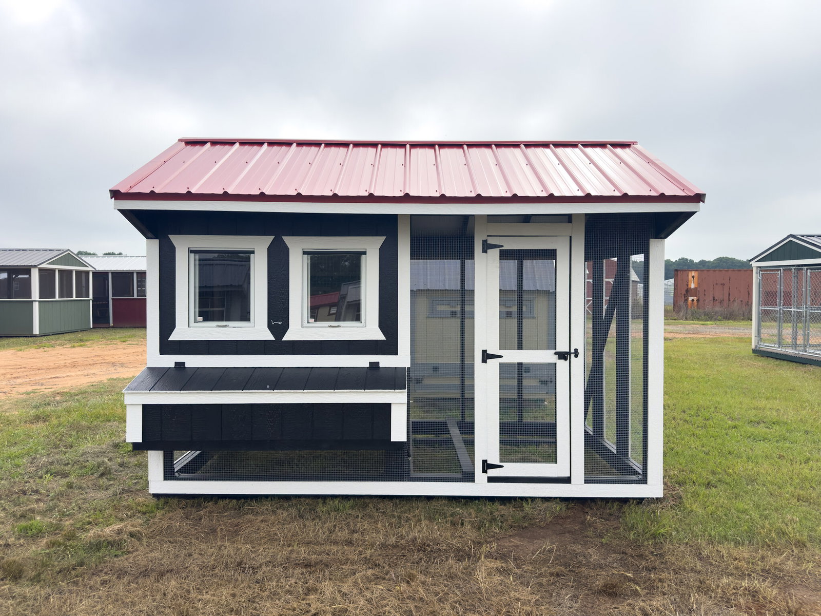 6x12 Cottage Style Chicken Coop & Run serial CSCR-8834-0612-140525