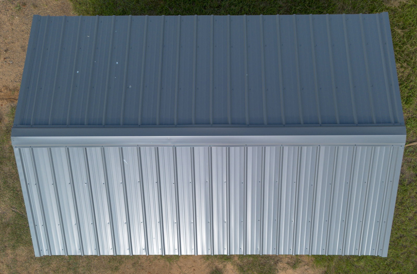 10x16 Deluxe Style Chicken Coop serial DCR-9540-1016-060426
