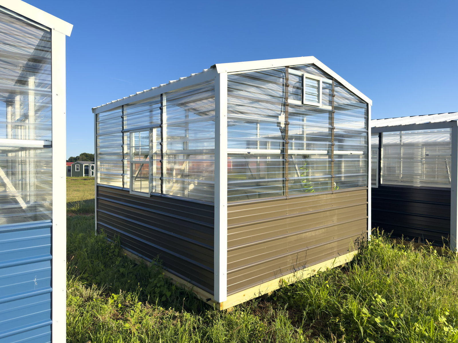 10x12 Greenhouse Deluxe serial DSGR-8952-1012-080625