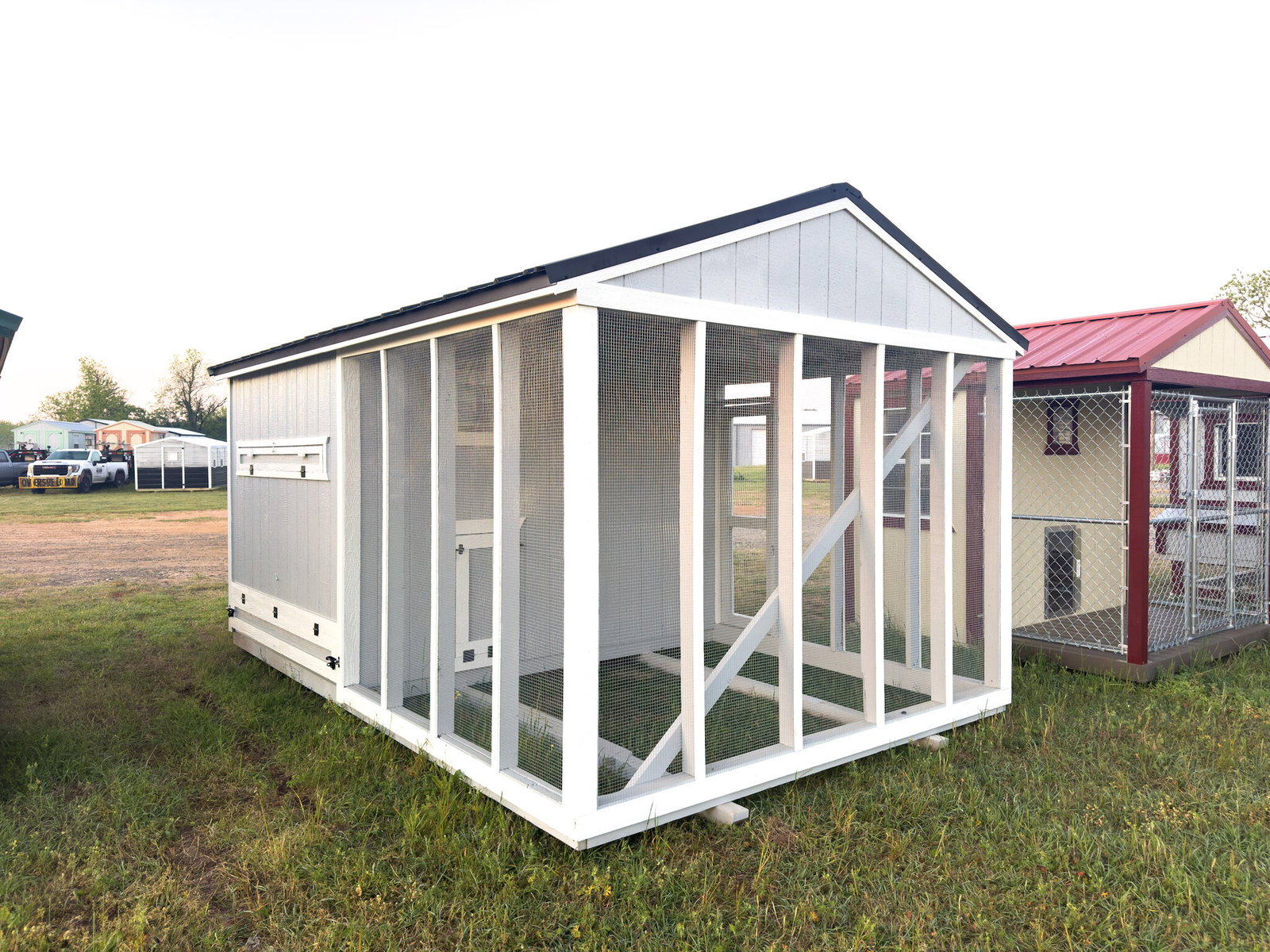 10x16 Deluxe Style Chicken Coop serial DCR-9172-1016-061025