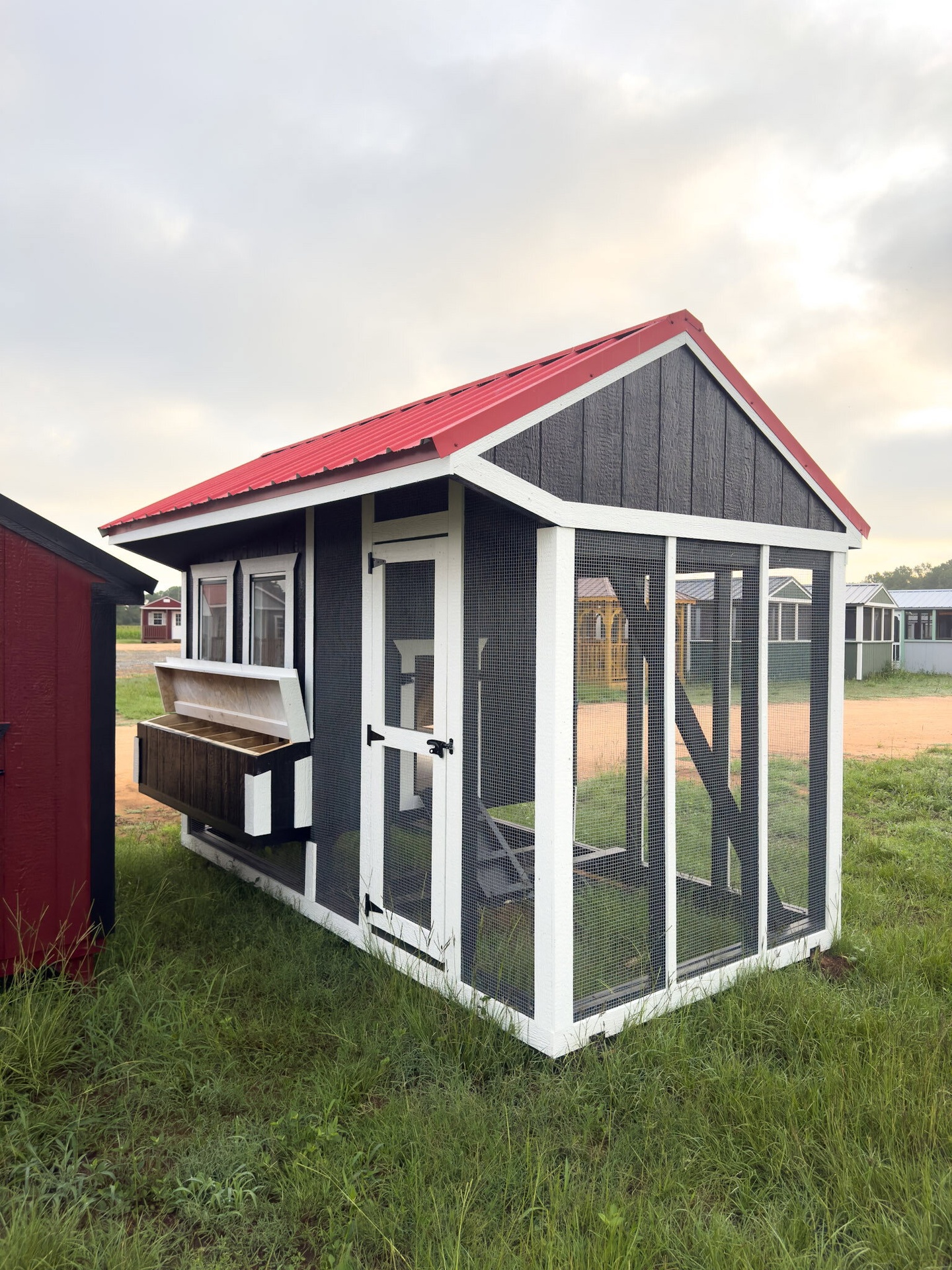 6x12 Cottage Style Chicken Coop & Run serial CSCR-8206-0612-190624