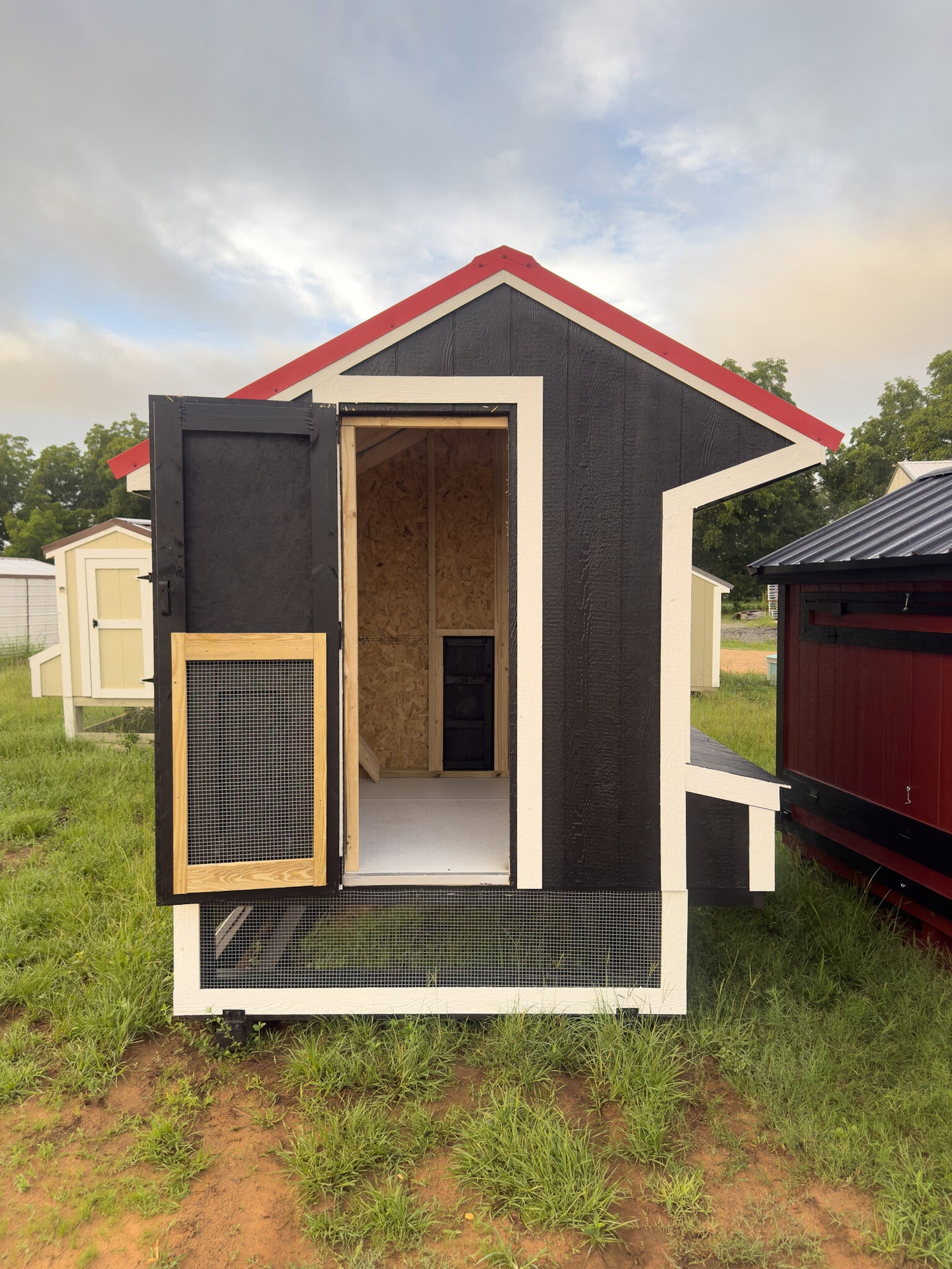6x12 Cottage Style Chicken Coop & Run serial CSCR-8206-0612-190624