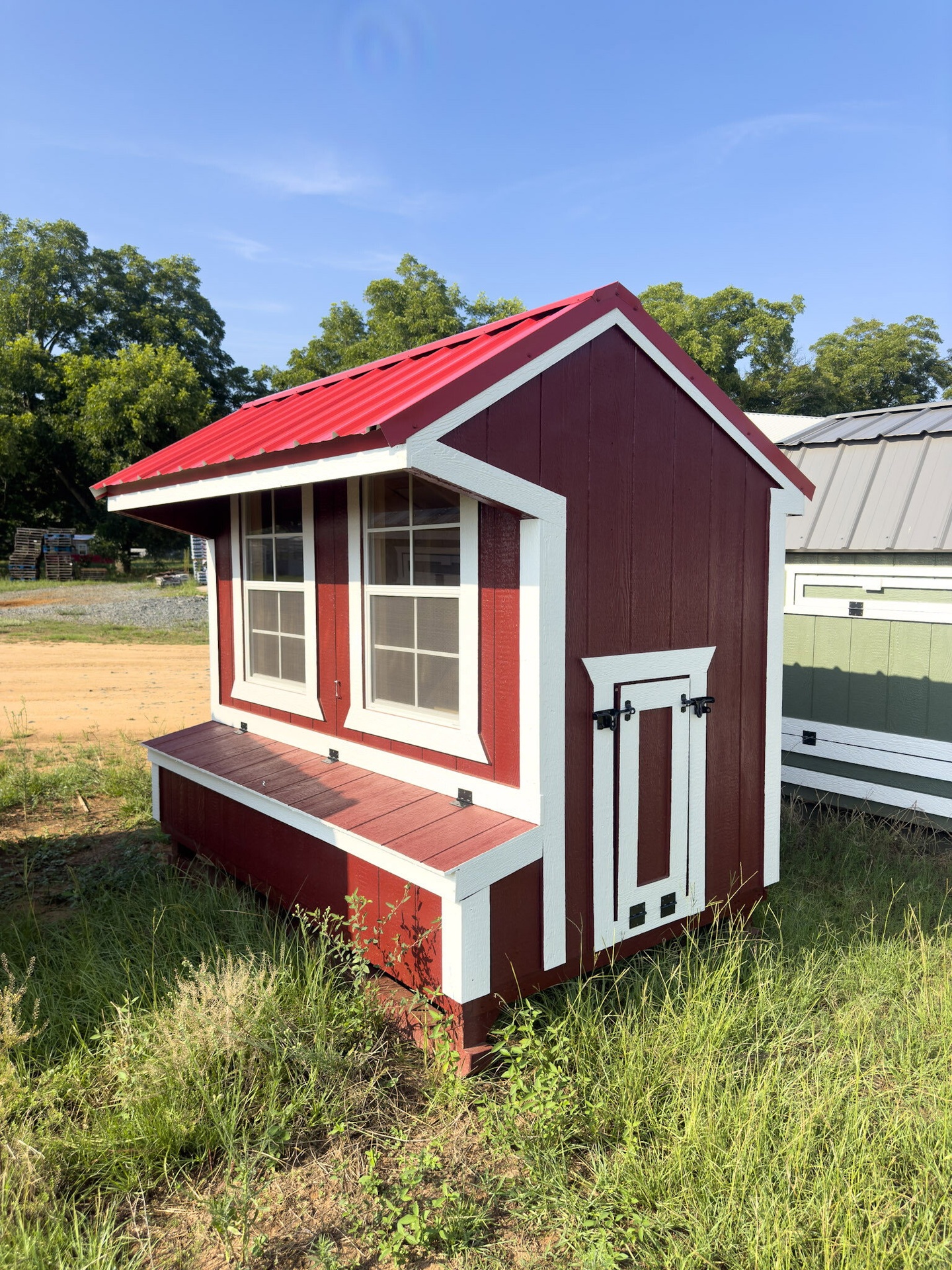 5x8 Cottage Style Chicken Coop serial CSCC-8127-0508-200524