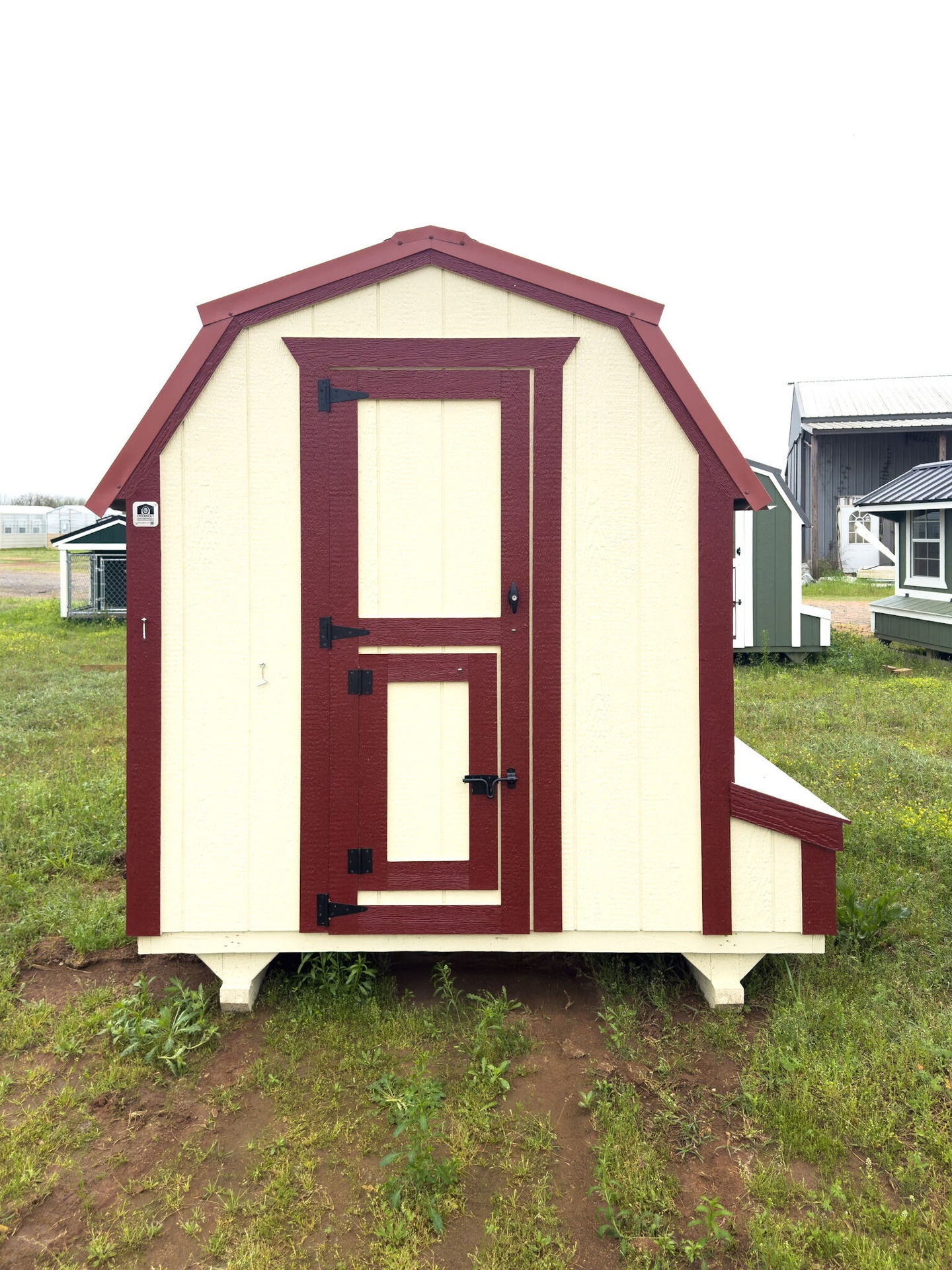 6x6 Barn Style Chicken Coop serial BSCC-8657-0606-100325