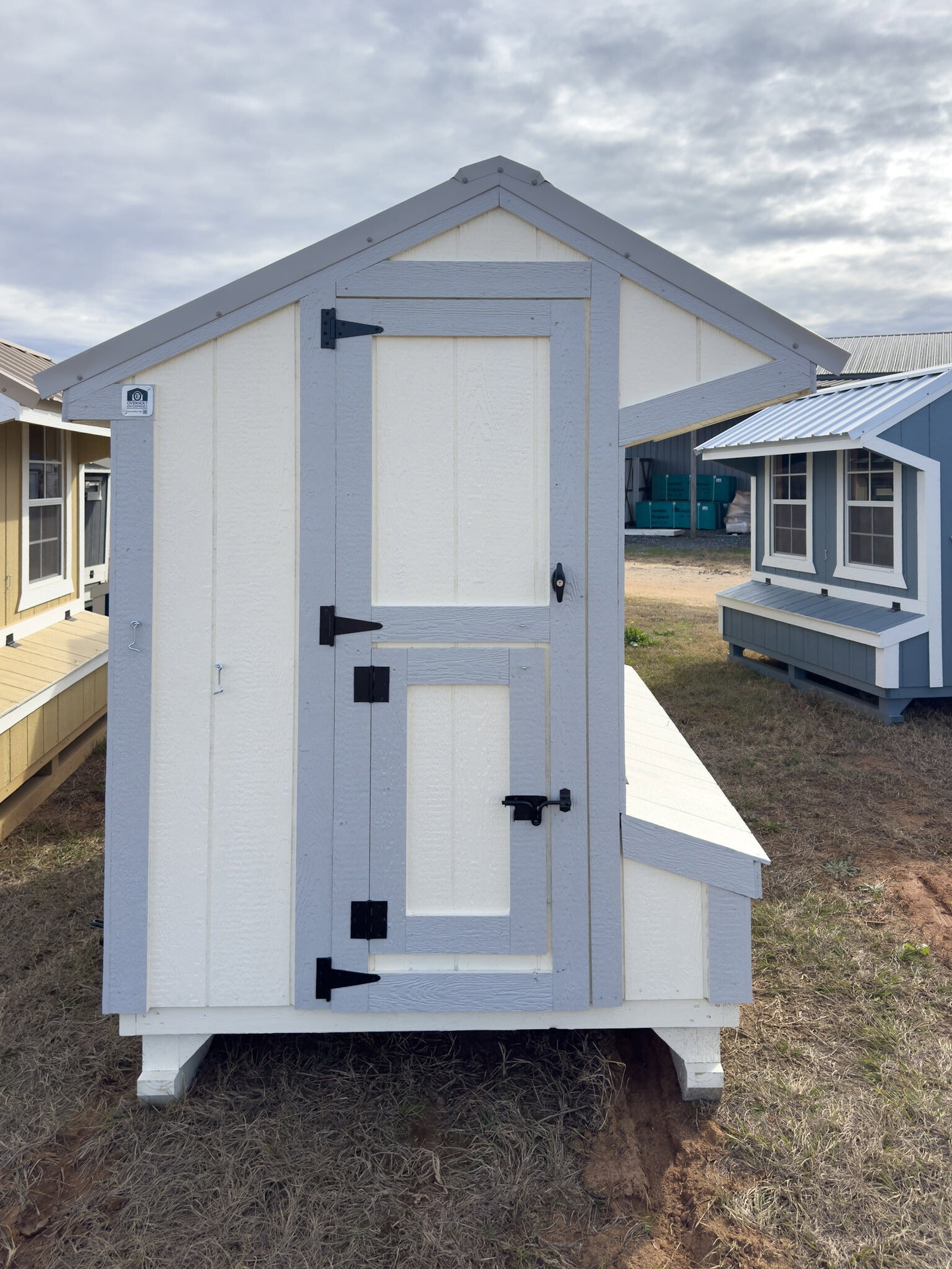 5x8 Cottage Style Chicken Coop serial CSCC-9308-0508-011225