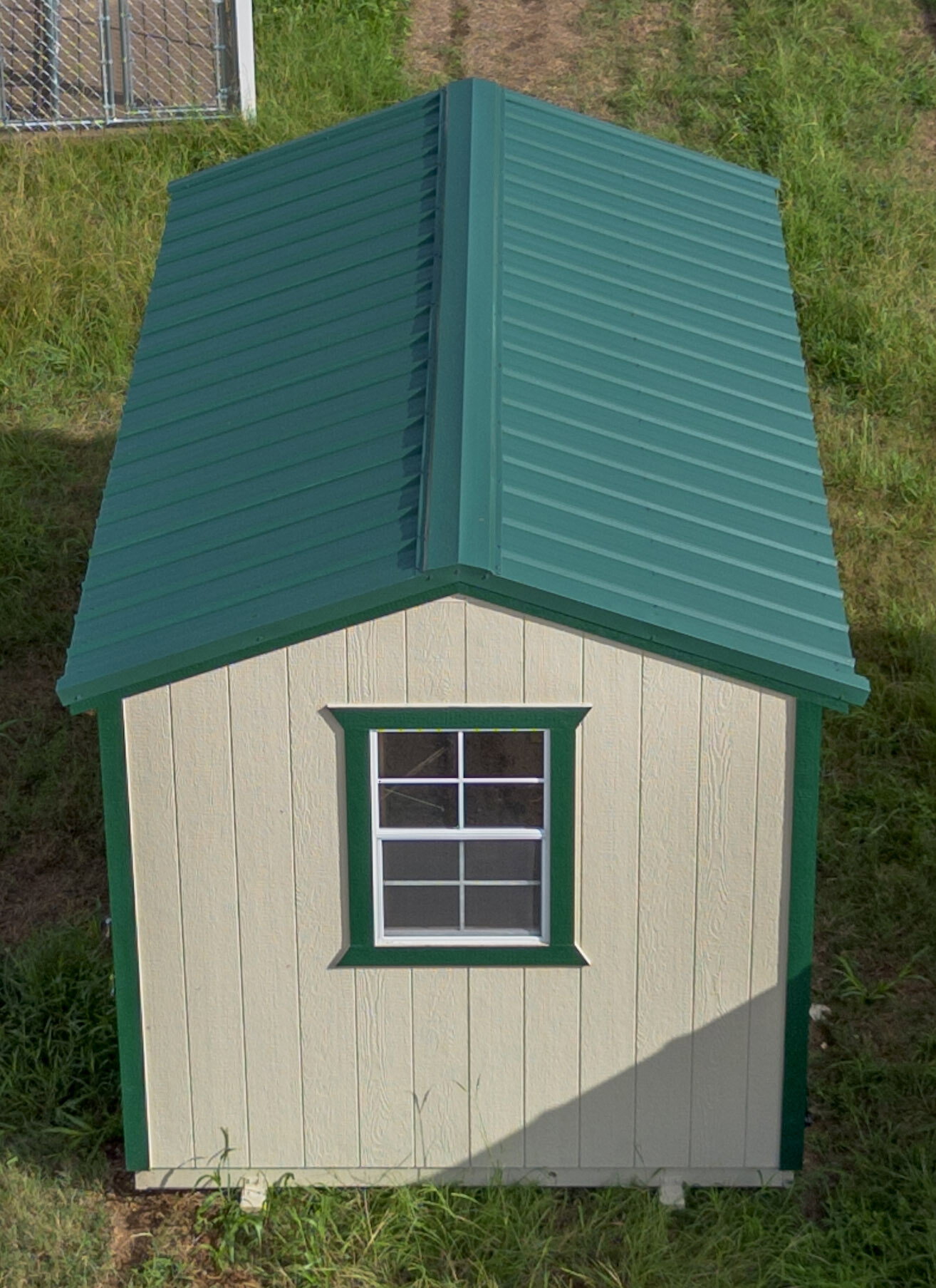8x14 Deluxe Style Chicken Coop serial DCR-8936-0814-080625