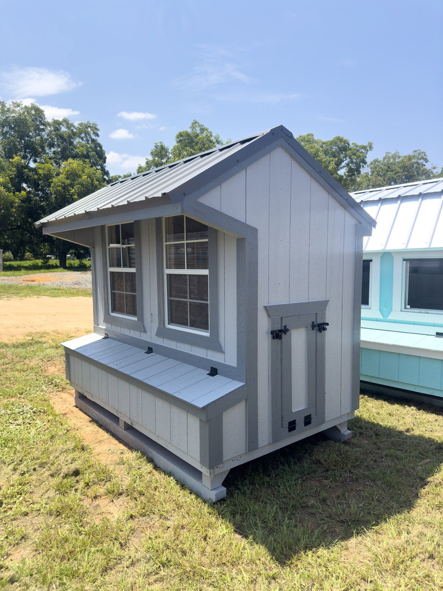 5x8 Cottage Style Chicken Coop serial CSCC-7937-0508-090324