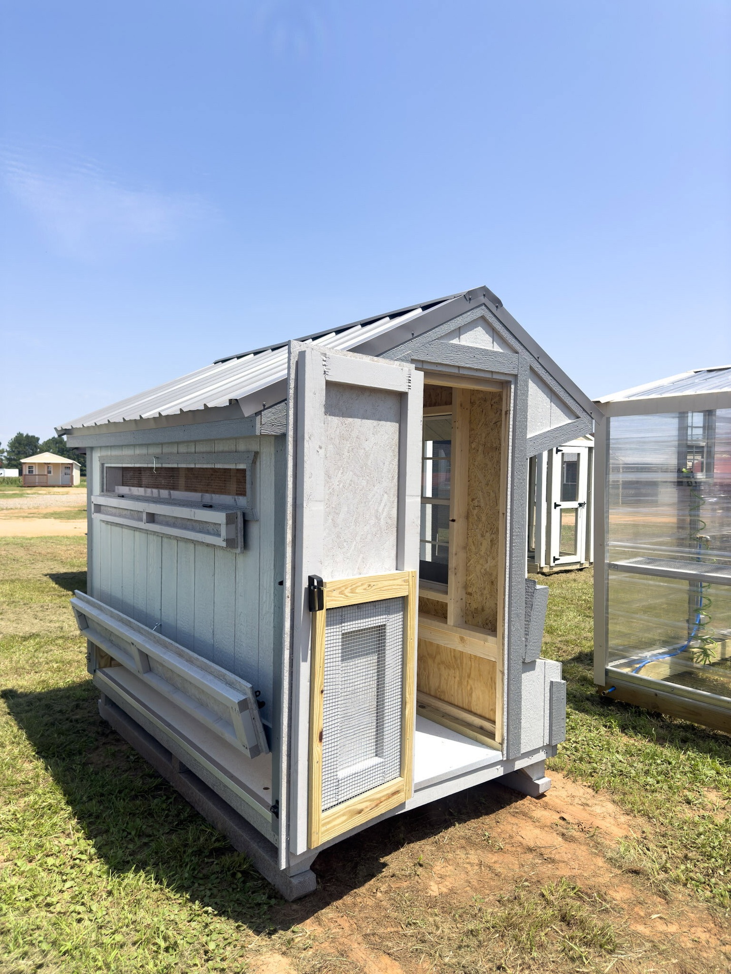 5x8 Cottage Style Chicken Coop serial CSCC-7937-0508-090324