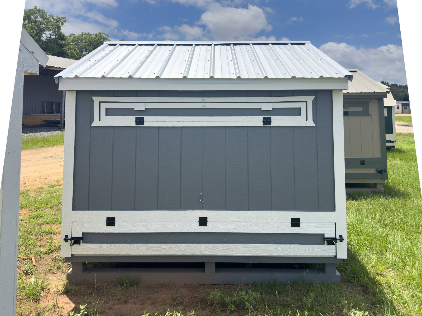 5x8 Cottage Style Chicken Coop serial CSCC-9480-0508-050326