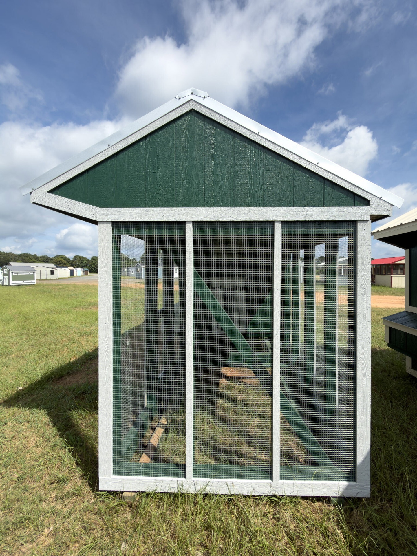 6x15x7 Cottage Style Chicken Coop & Run serial CSCR-9569-0615-060526