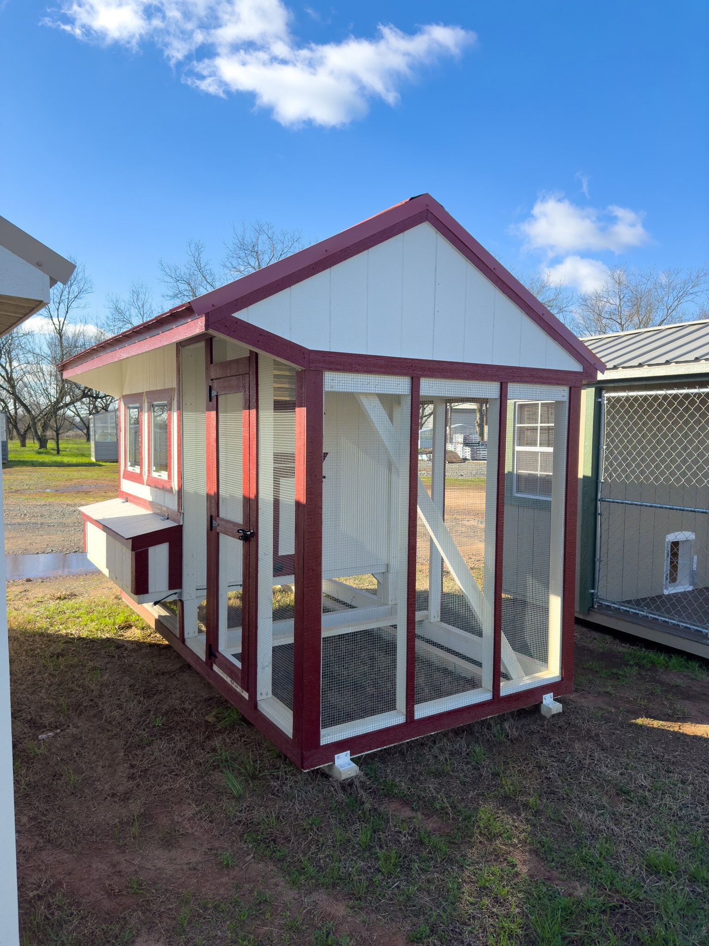 6x12 Cottage Style Chicken Coop & Run serial CSCR-7085-0612-140623