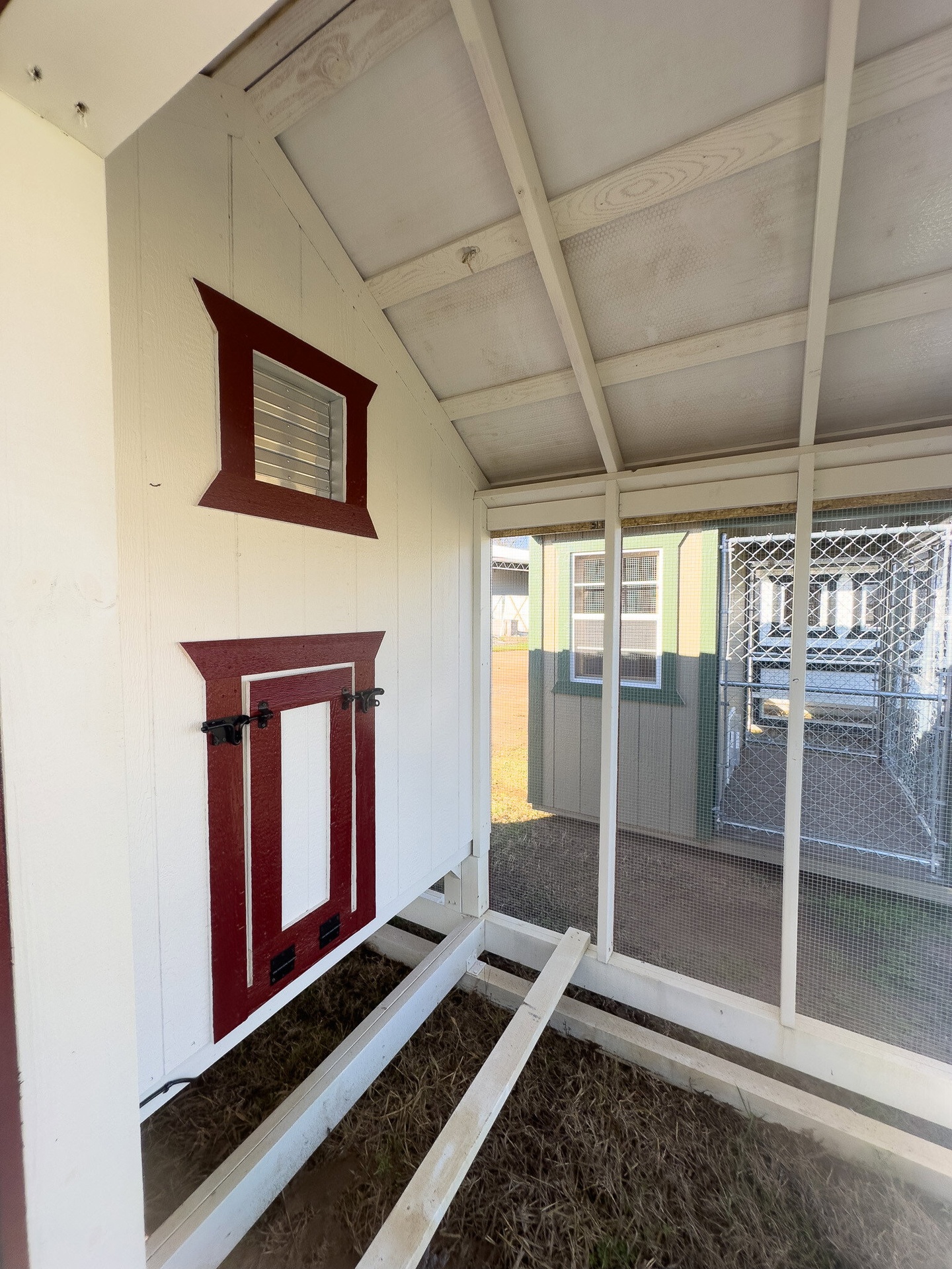 6x12 Cottage Style Chicken Coop & Run serial CSCR-7085-0612-140623