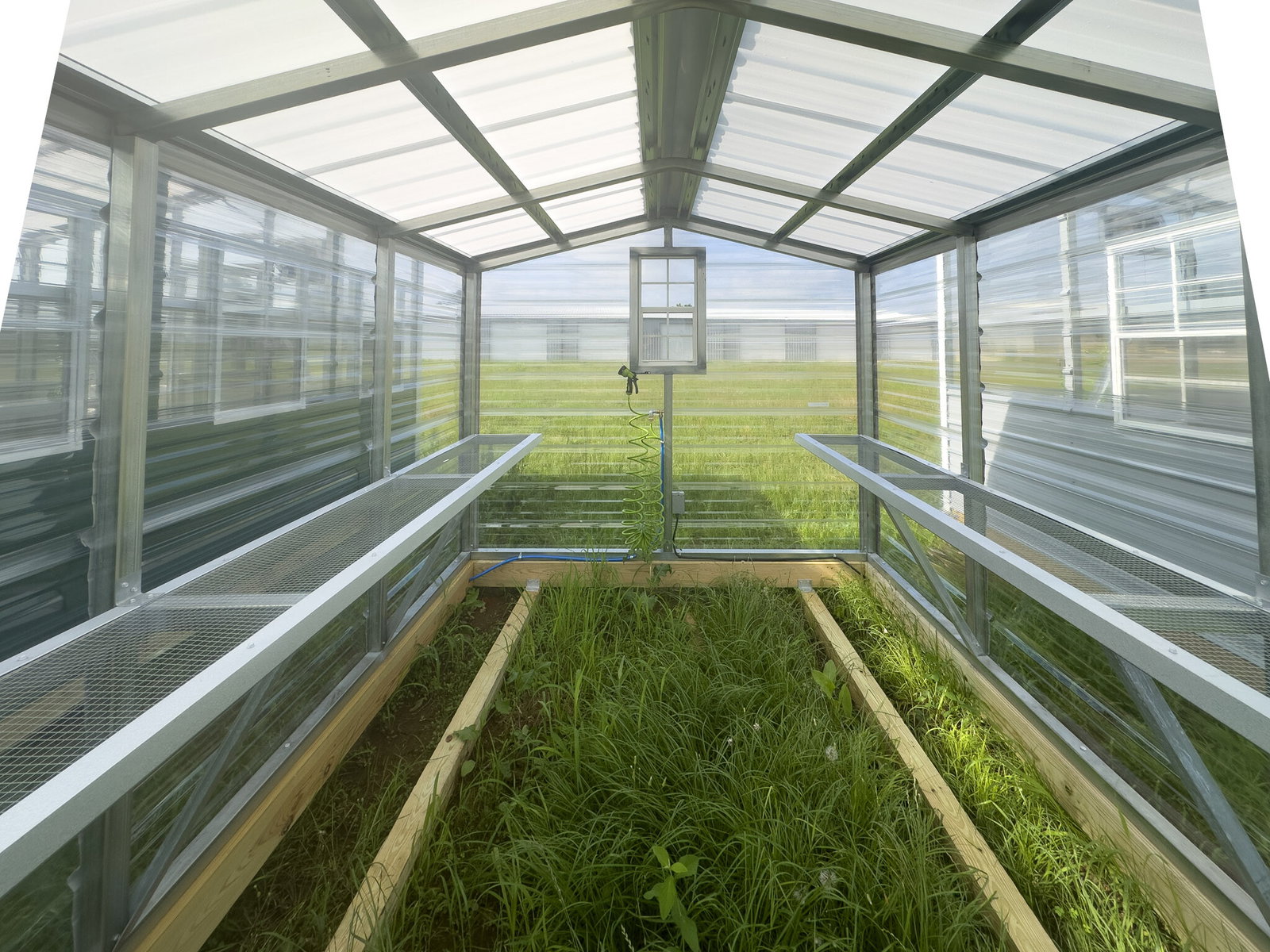 8x10 Greenhouse serial AFSG-9401-0810-120126