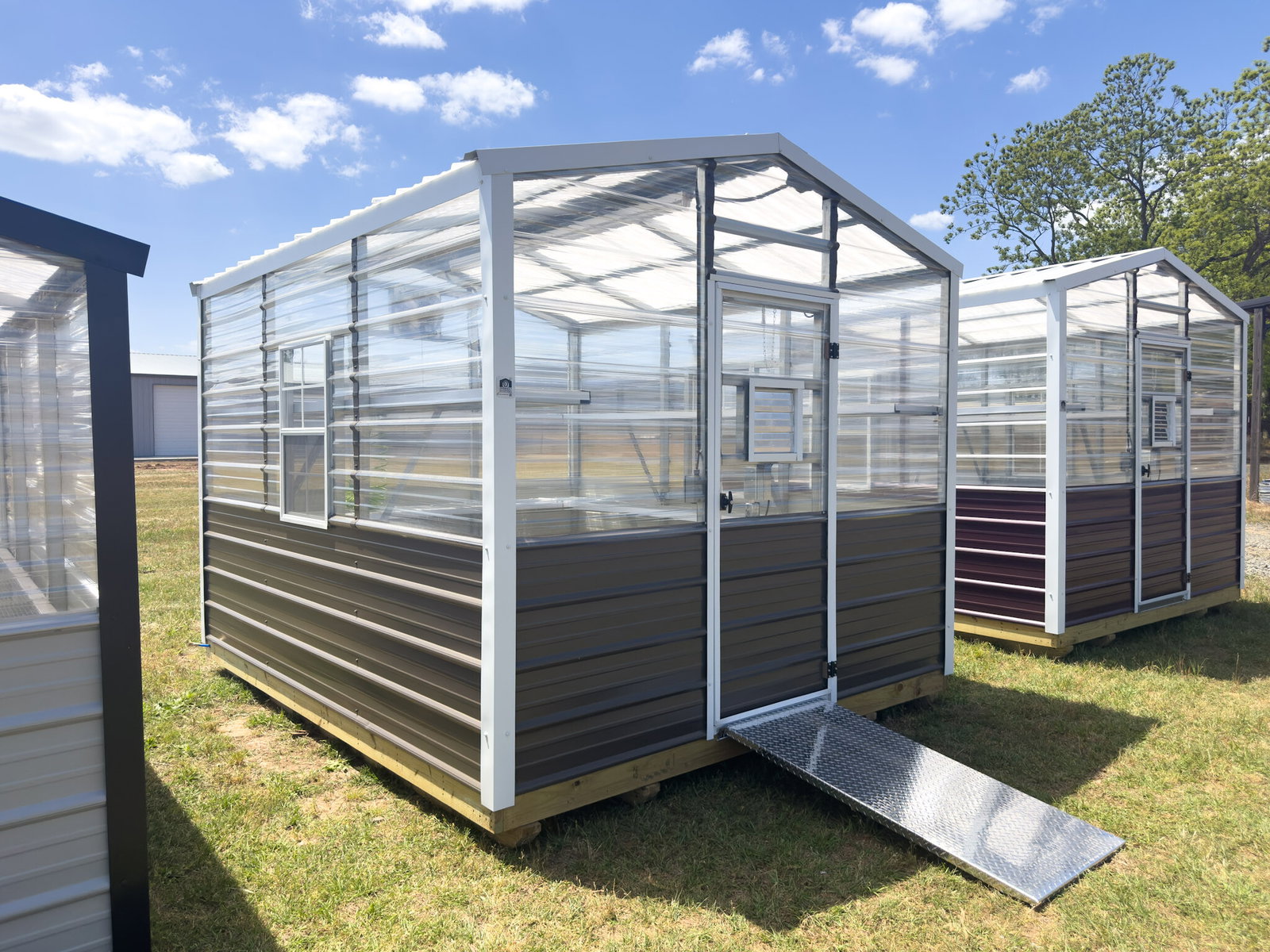 10x12 Greenhouse Deluxe serial DSGR-9261-1012-031125