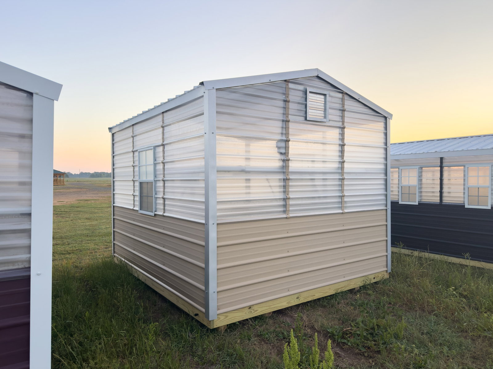 10x12 Greenhouse Deluxe serial DSGR-9271-1012-041125