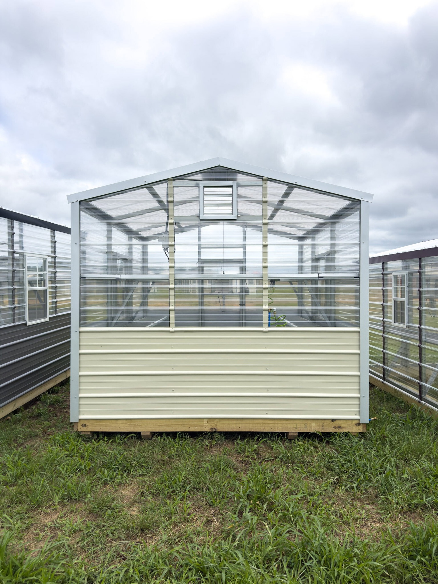 10x12 Greenhouse Deluxe serial DSGR-8979-1012-080725