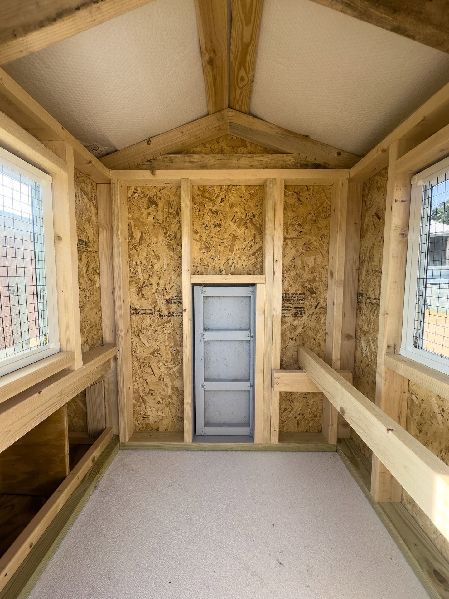4x8 A-Frame Chicken House serial AFCH-6552-0408-170123