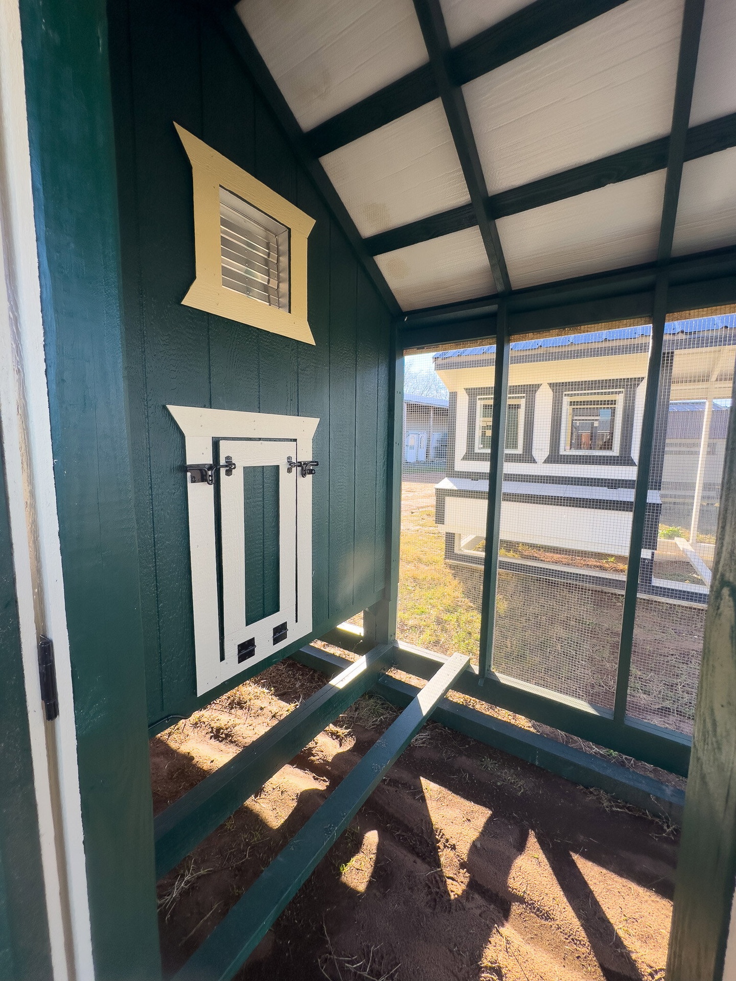 6x12 Cottage Style Chicken Coop & Run serial CSCR-7272-0612-220823