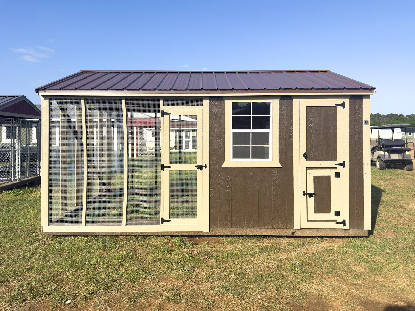 10x16 Deluxe Style Chicken Coop serial DCR-9157-1016-080925