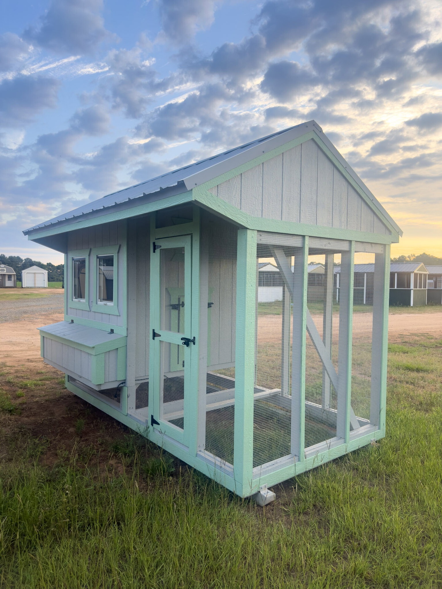 6x12 Cottage Style Chicken Coop & Run serial CSCR-7850-0612-280224