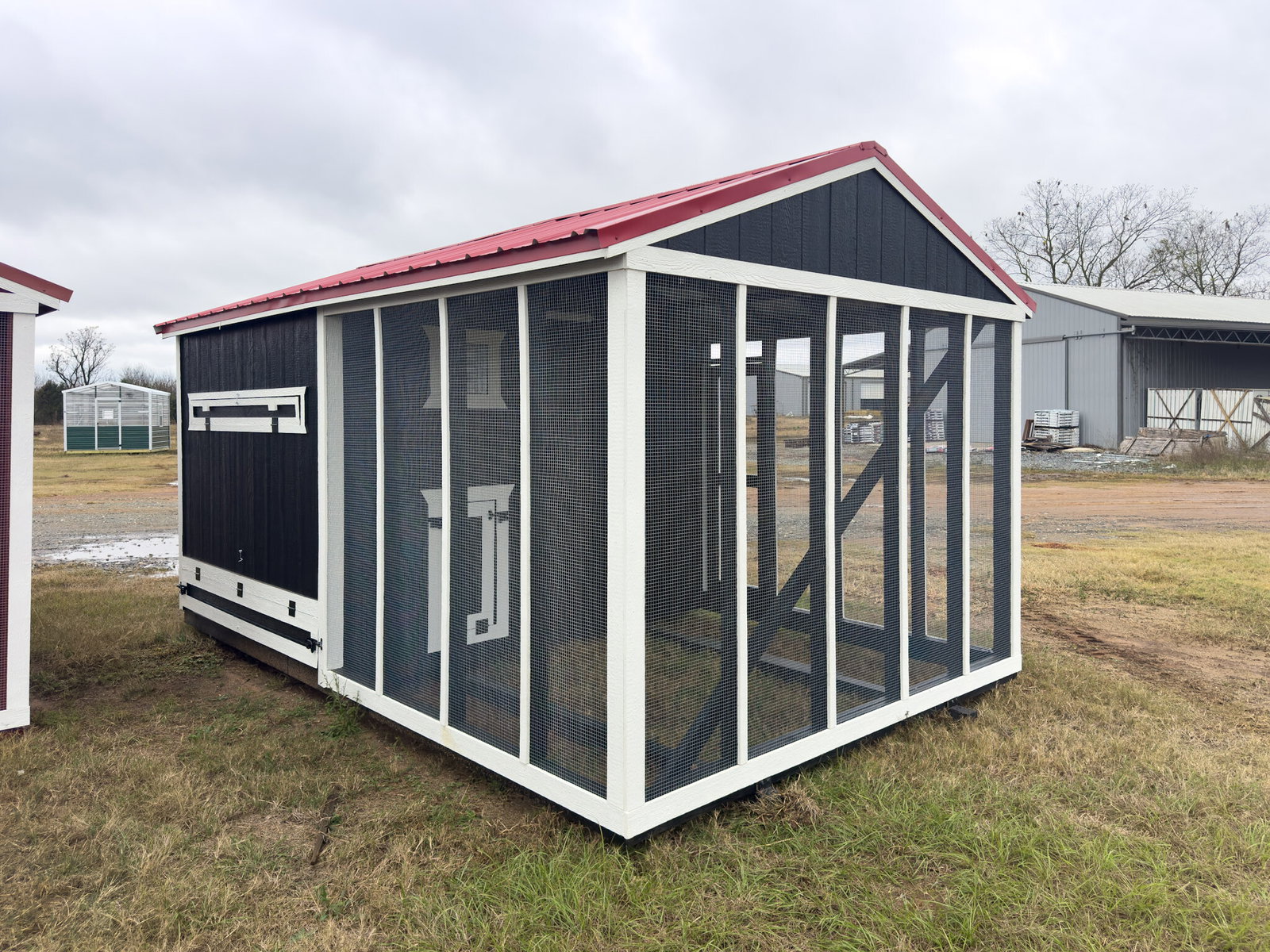 10x16 Deluxe Style Chicken Coop serial DCR-9105-1016-020925