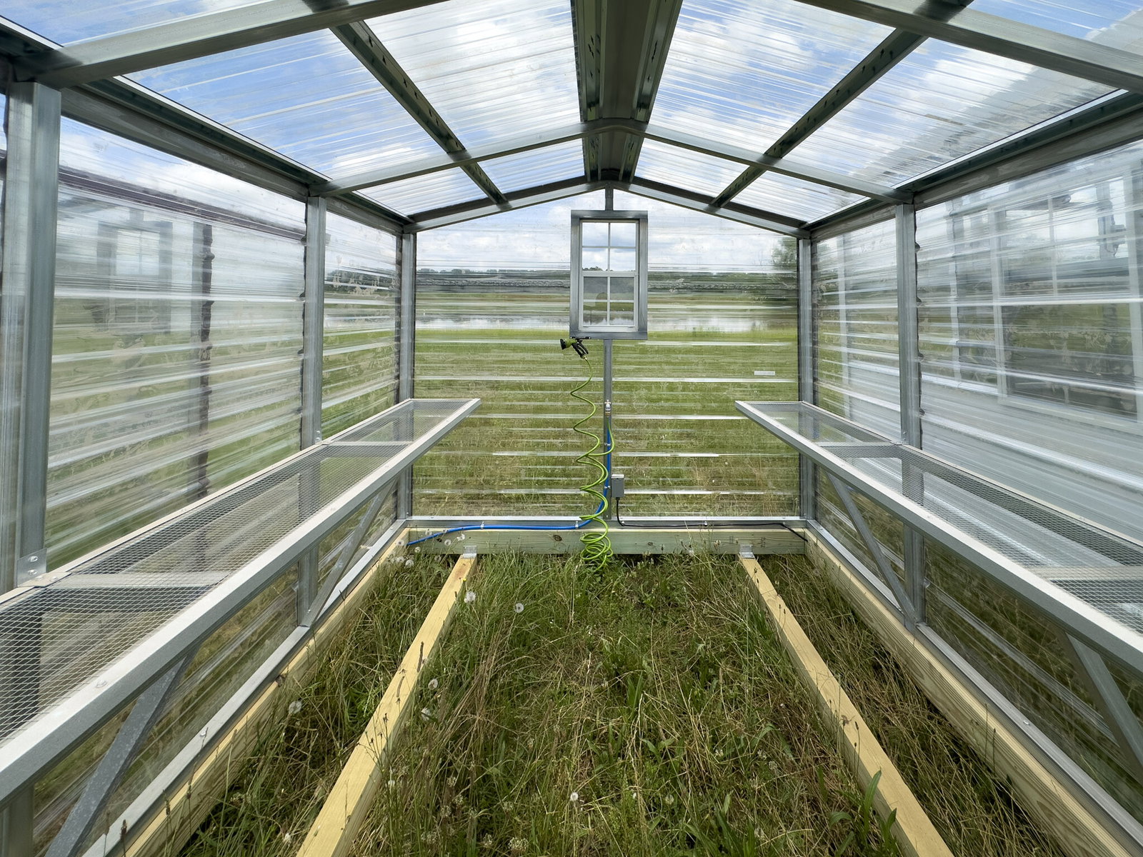 8x10 Greenhouse serial AFSG-8737-0810-100425