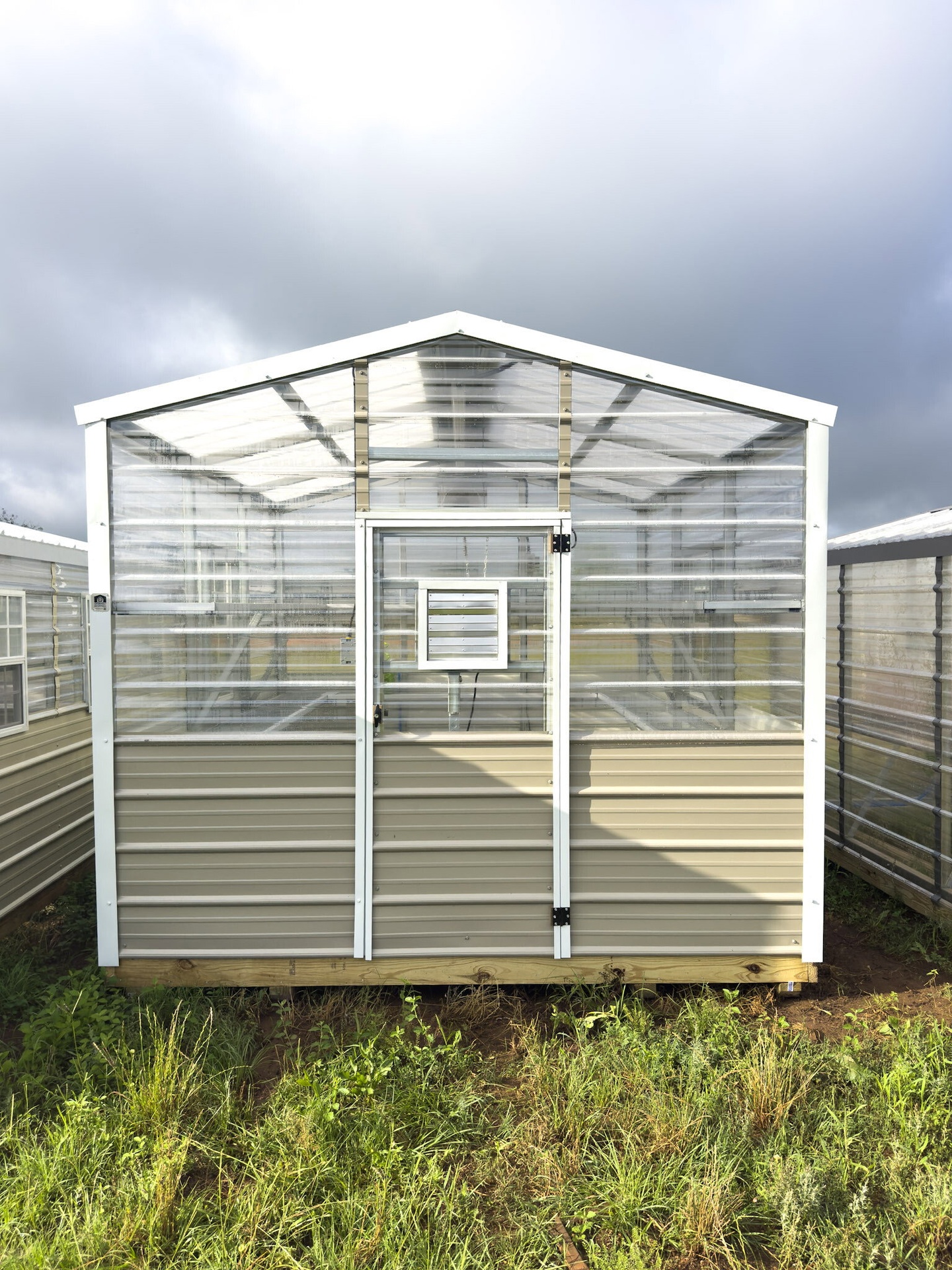 10x12 Greenhouse Deluxe serial DSGR-8796-1012-050525