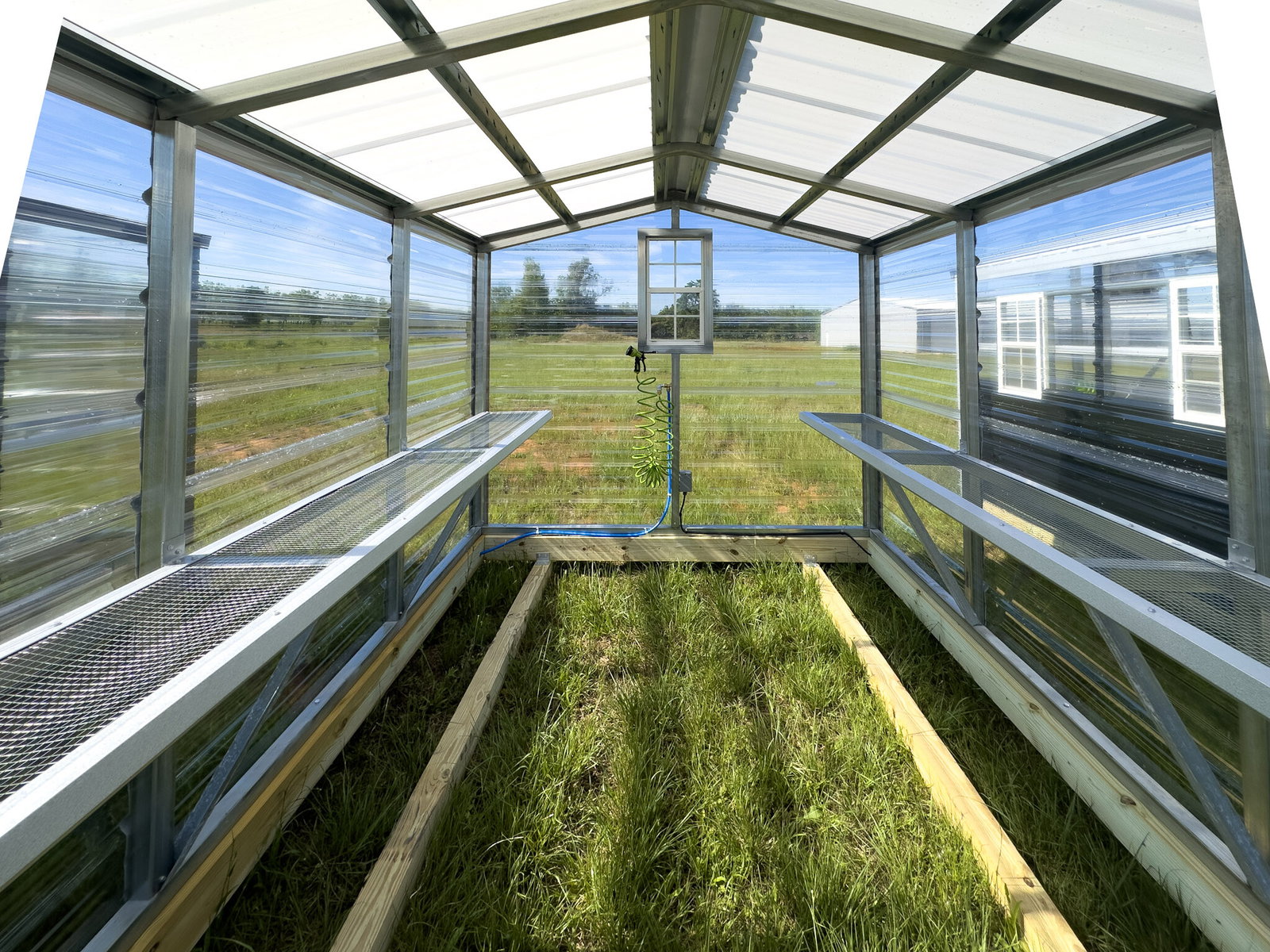 8x10 Greenhouse serial AFSG-9392-0810-120126