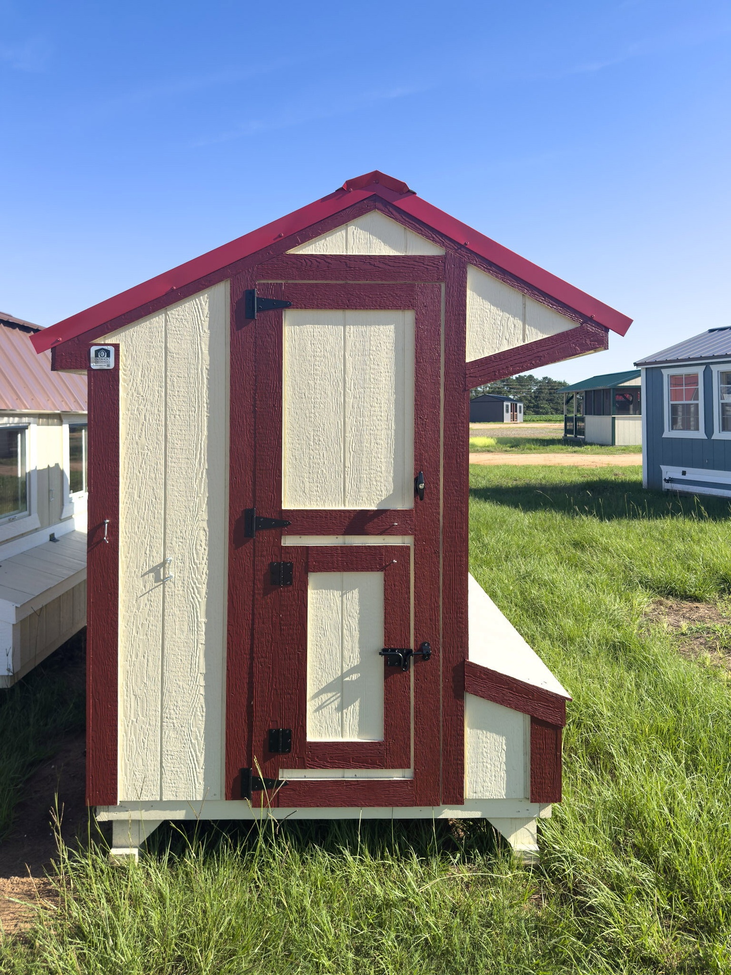 5x8 Cottage Style Chicken Coop serial CSCC-9520-0508-030426