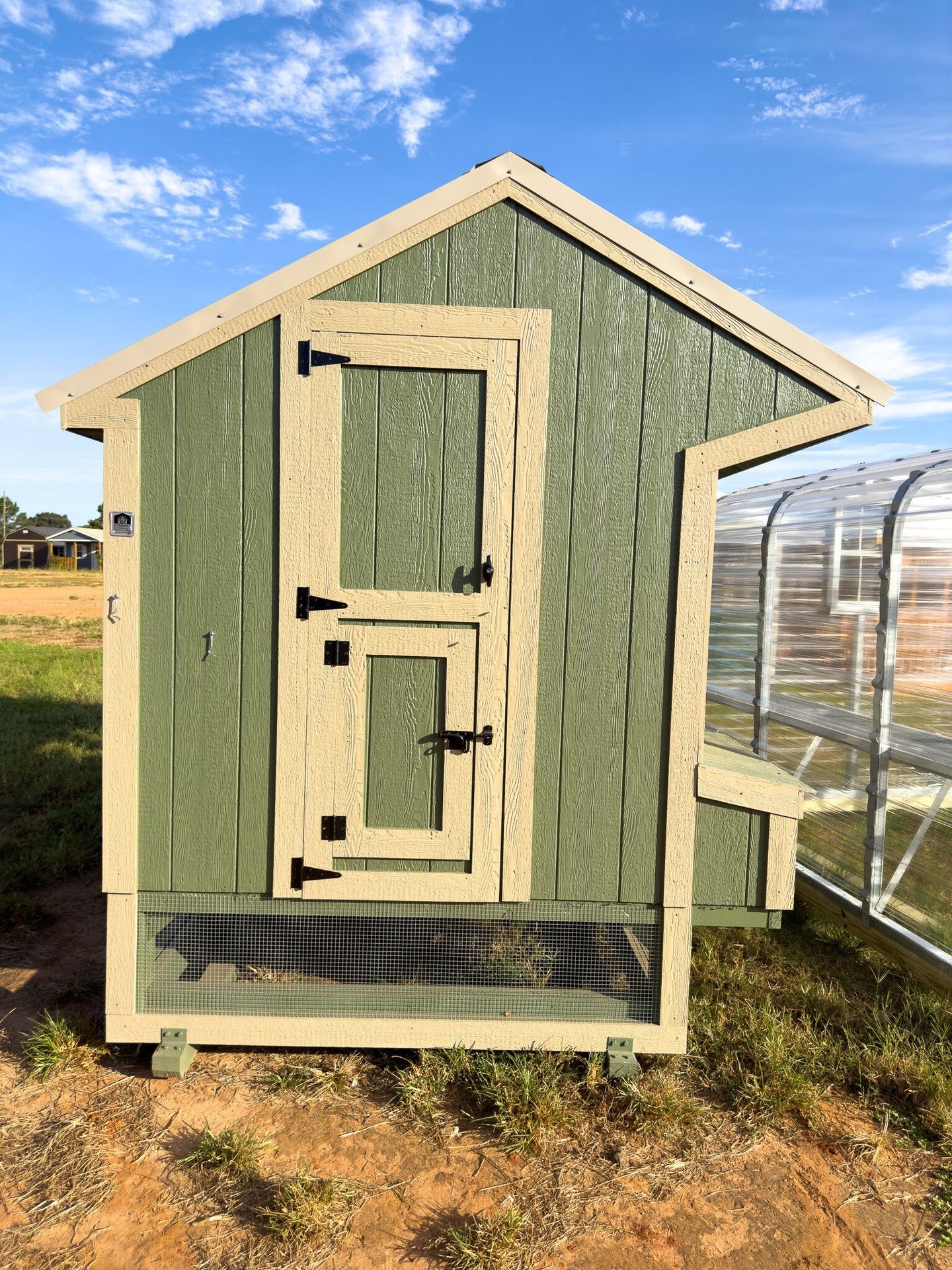 6x12 Cottage Style Chicken Coop & Run serial CSCR-6951-0612-110523