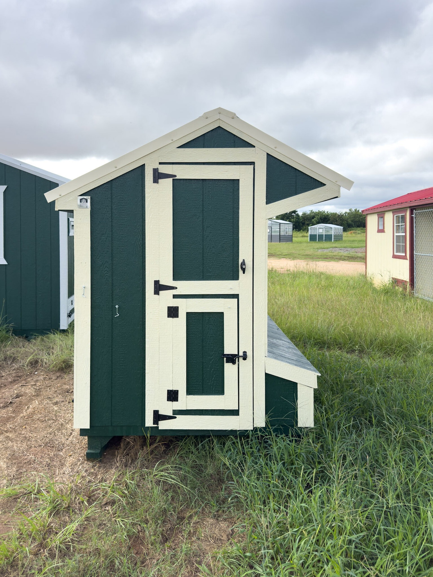 5x8 Cottage Style Chicken Coop serial CSCC-8930-0508-080625
