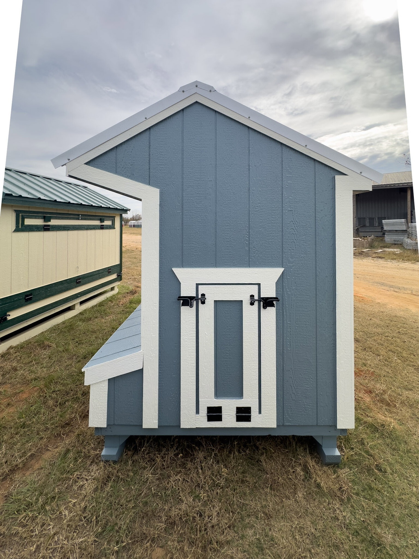 5x8 Cottage Style Chicken Coop serial CSCC-9277-0508-041125