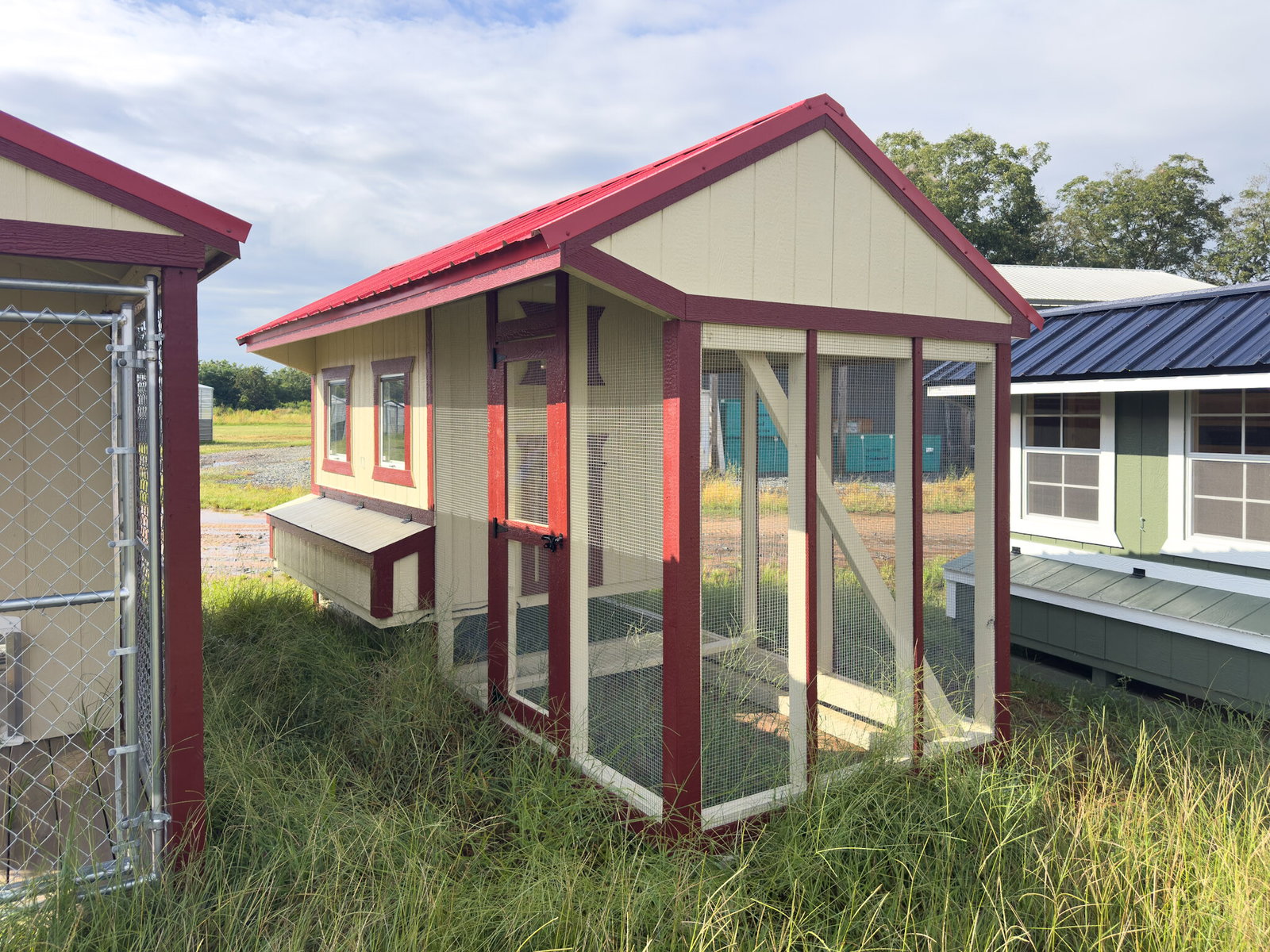 6x15x7 Cottage Style Chicken Coop & Run serial CSCR-9006-0615-010825