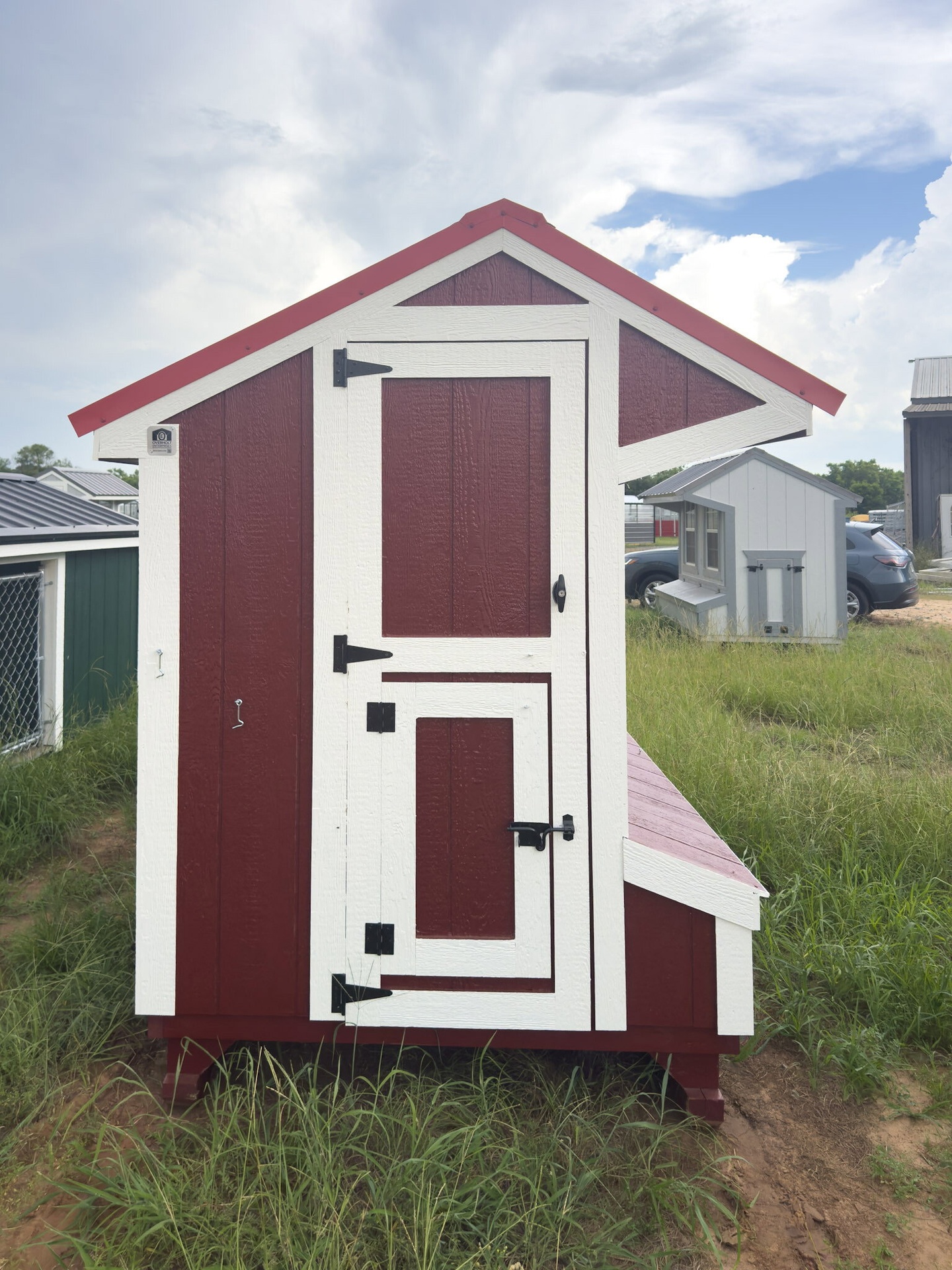 5x8 Cottage Style Chicken Coop serial CSCC-8851-0508-140525