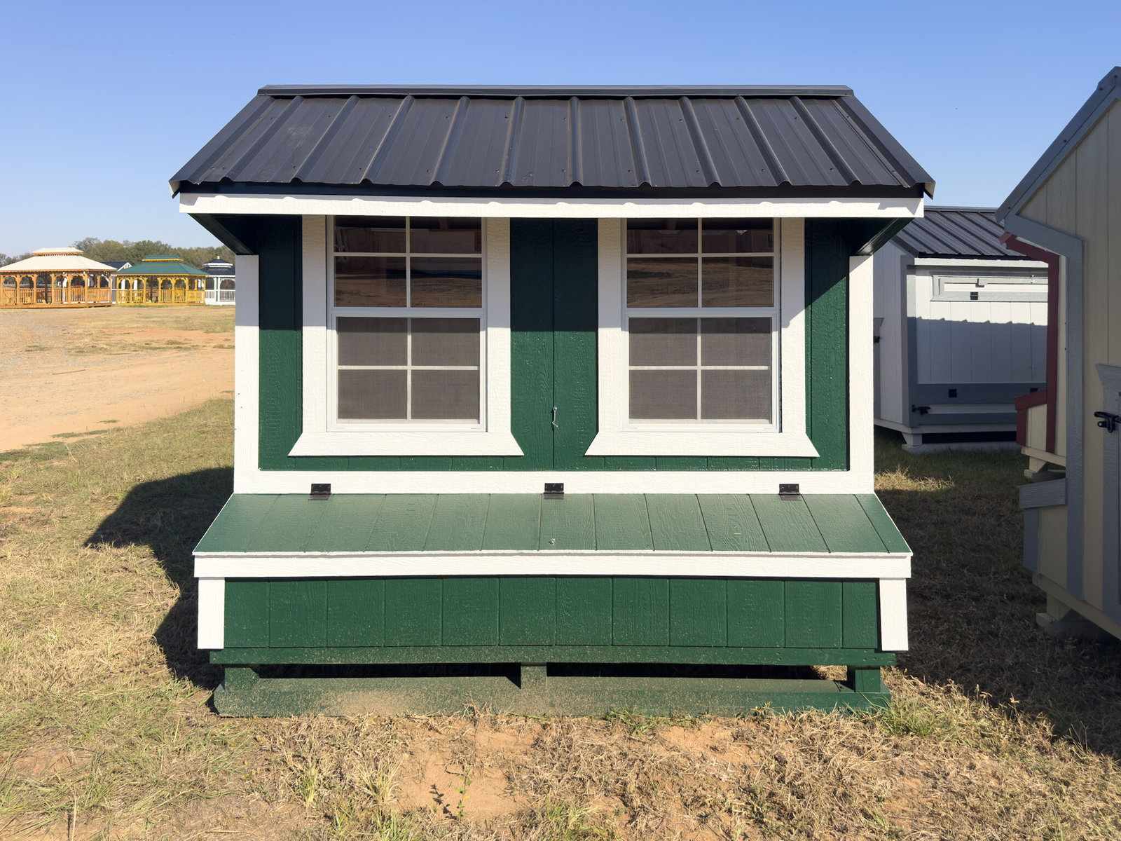 5x8 Cottage Style Chicken Coop serial CSCC-9155-0508-080925